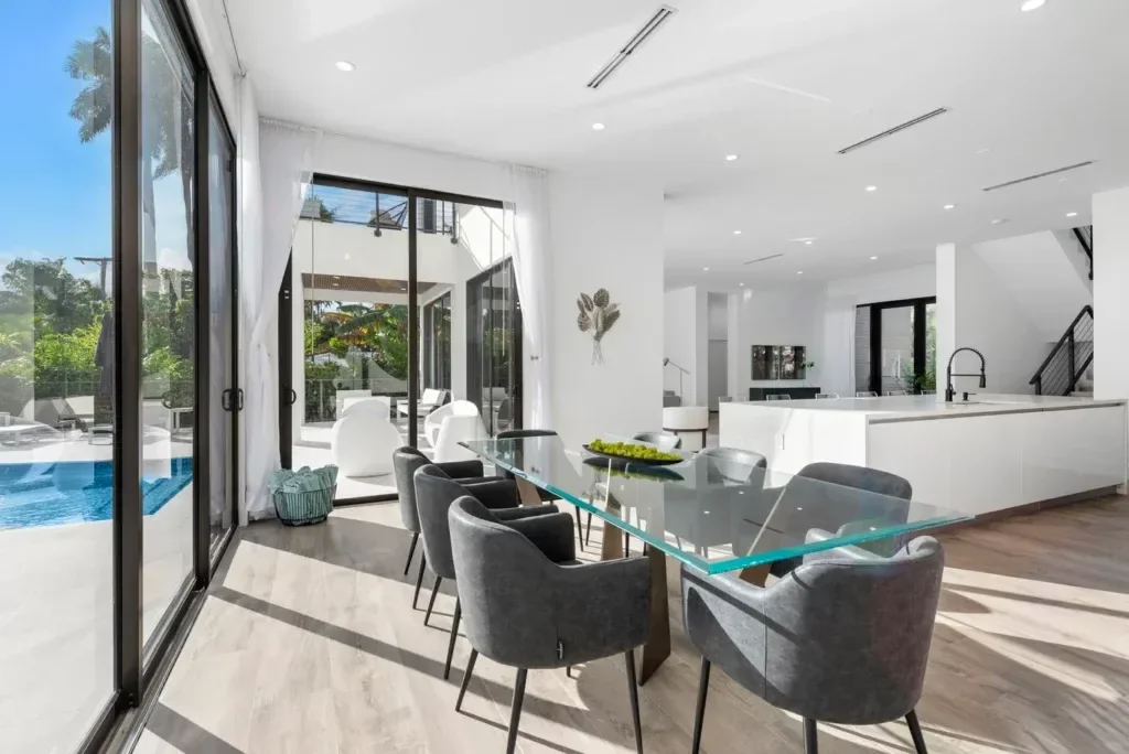 imgi_118_villa-republic-miami-villa-summercrest-036-1024x684.webp