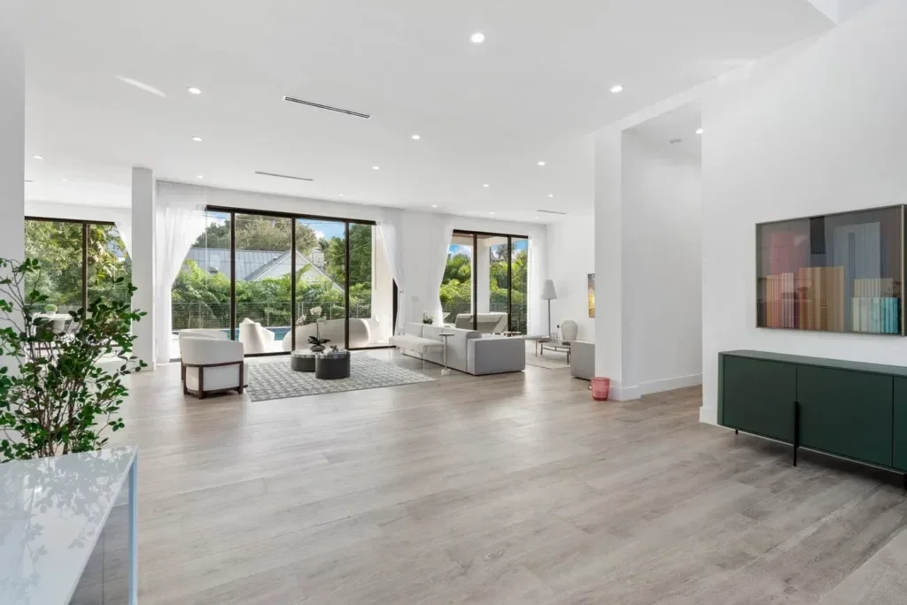 imgi_130_villa-republic-miami-villa-summercrest-024-1024x684.webp
