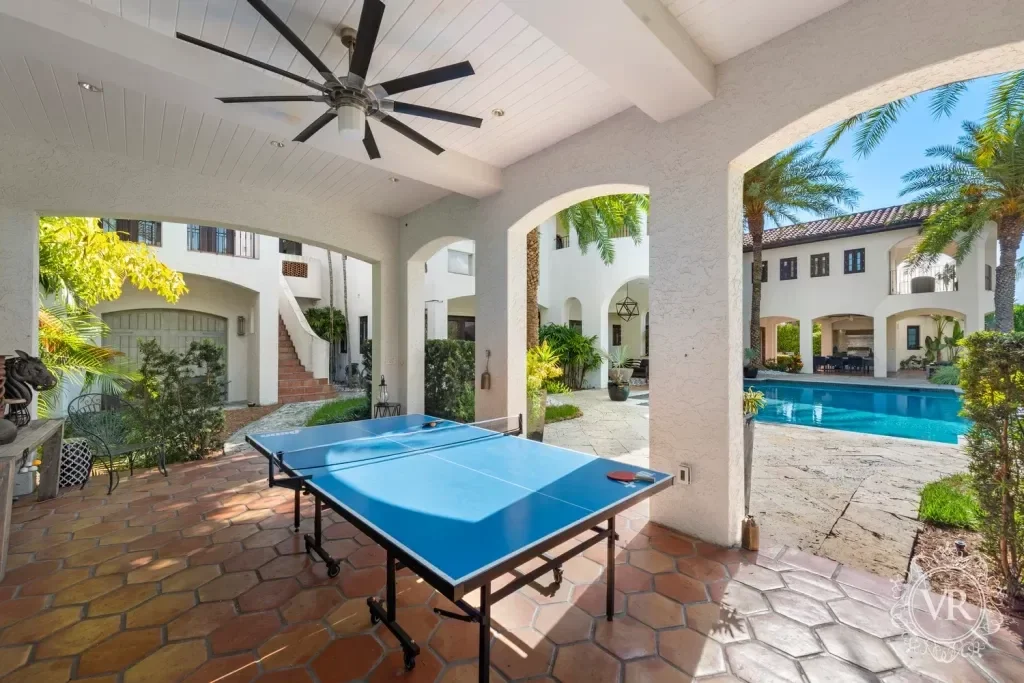 imgi_54_villa-republic-miami-villa-calabassa-08-1024x683.webp
