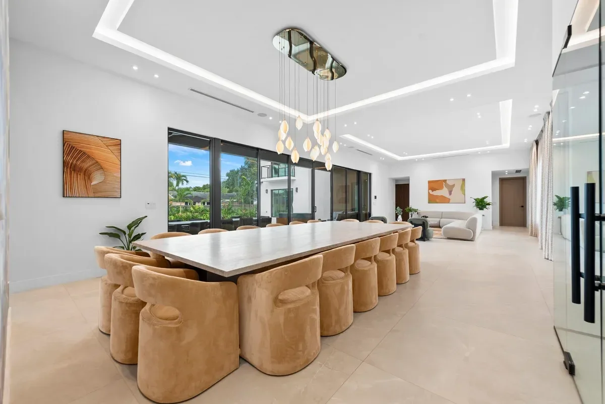 imgi_33_villa-republic-miami-villa-ruby-014.webp