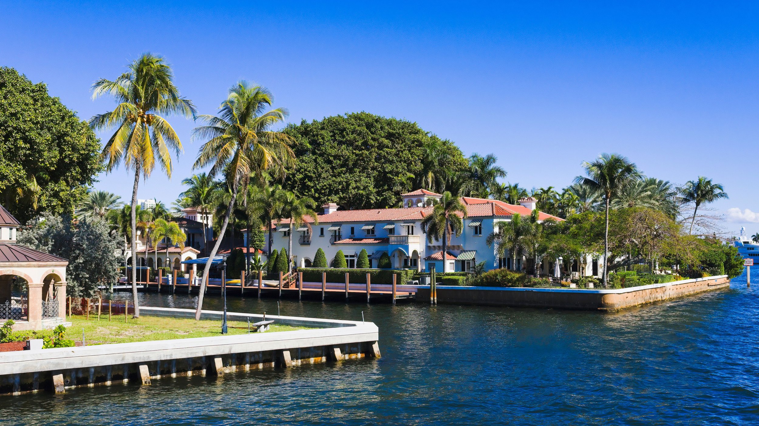 Celebrities Stay in Miami: Inside Exclusive Luxury Villas