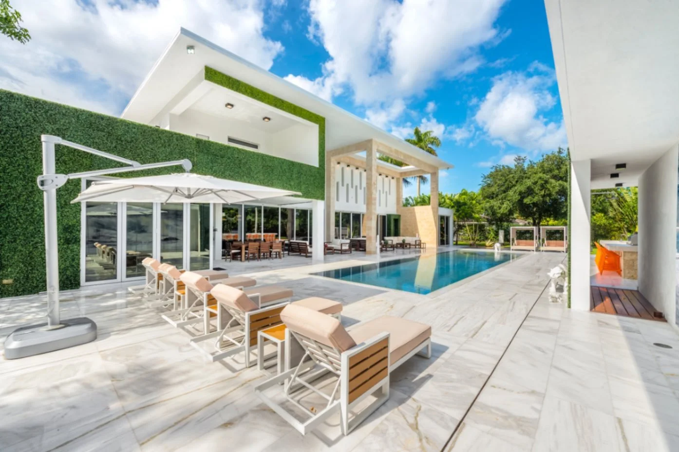 Villa Cassie | Pinecrest | 6 Bedrooms