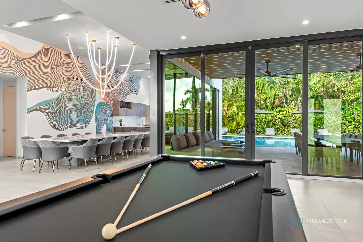 imgi_24_VillaRepublicMiami-VillaMaya-NorthMiamiBeach-29_compressed.jpg