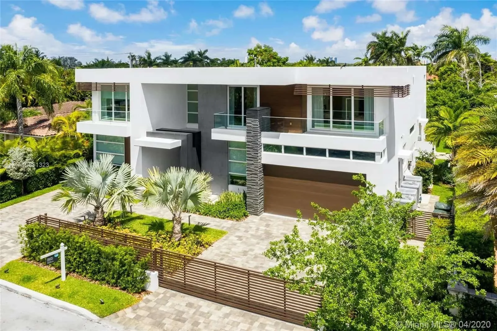 Villa Bailey Front Avali Villas