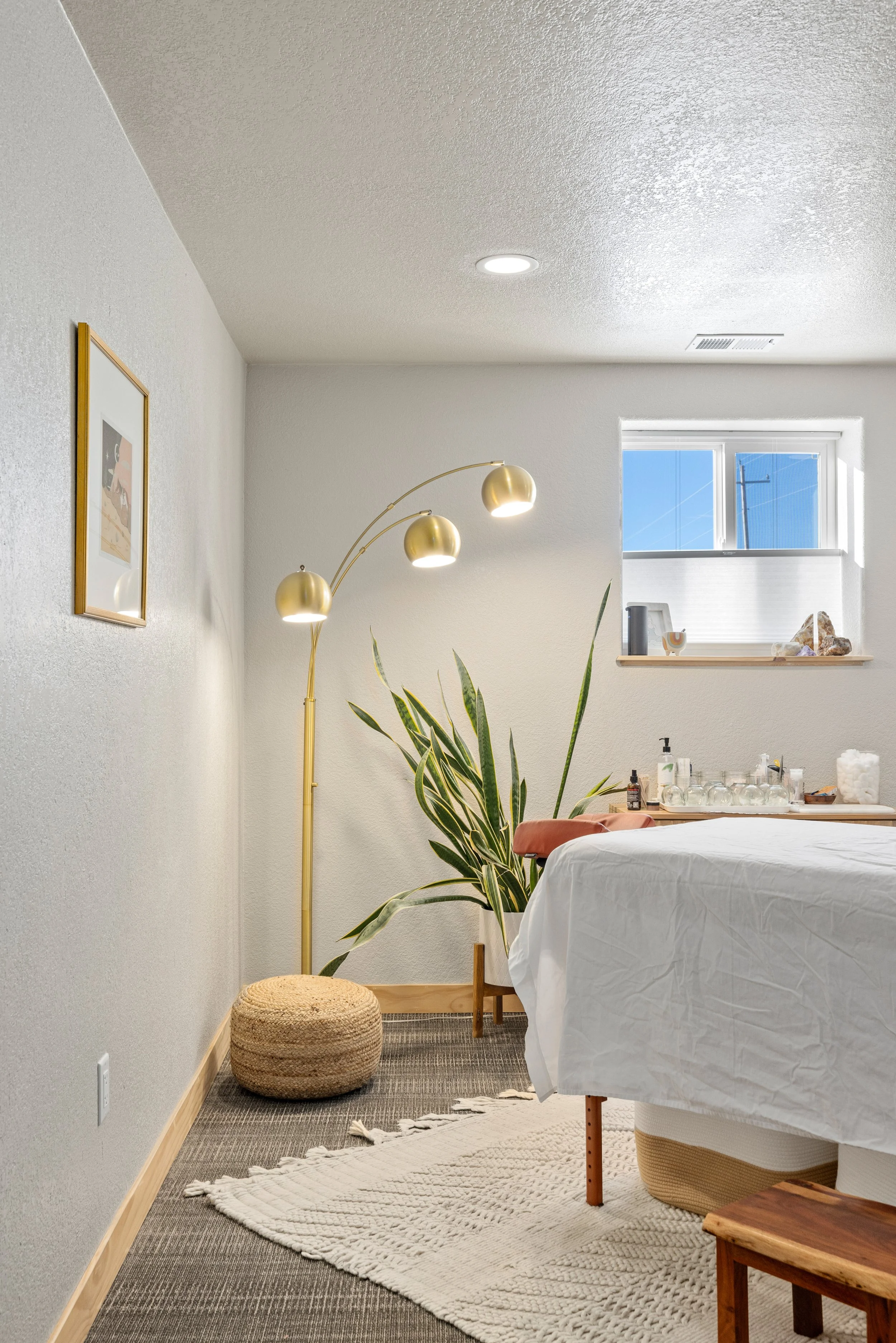 Sweet Grass Acupuncture Casper Wyoming Beautiful Treatment Room