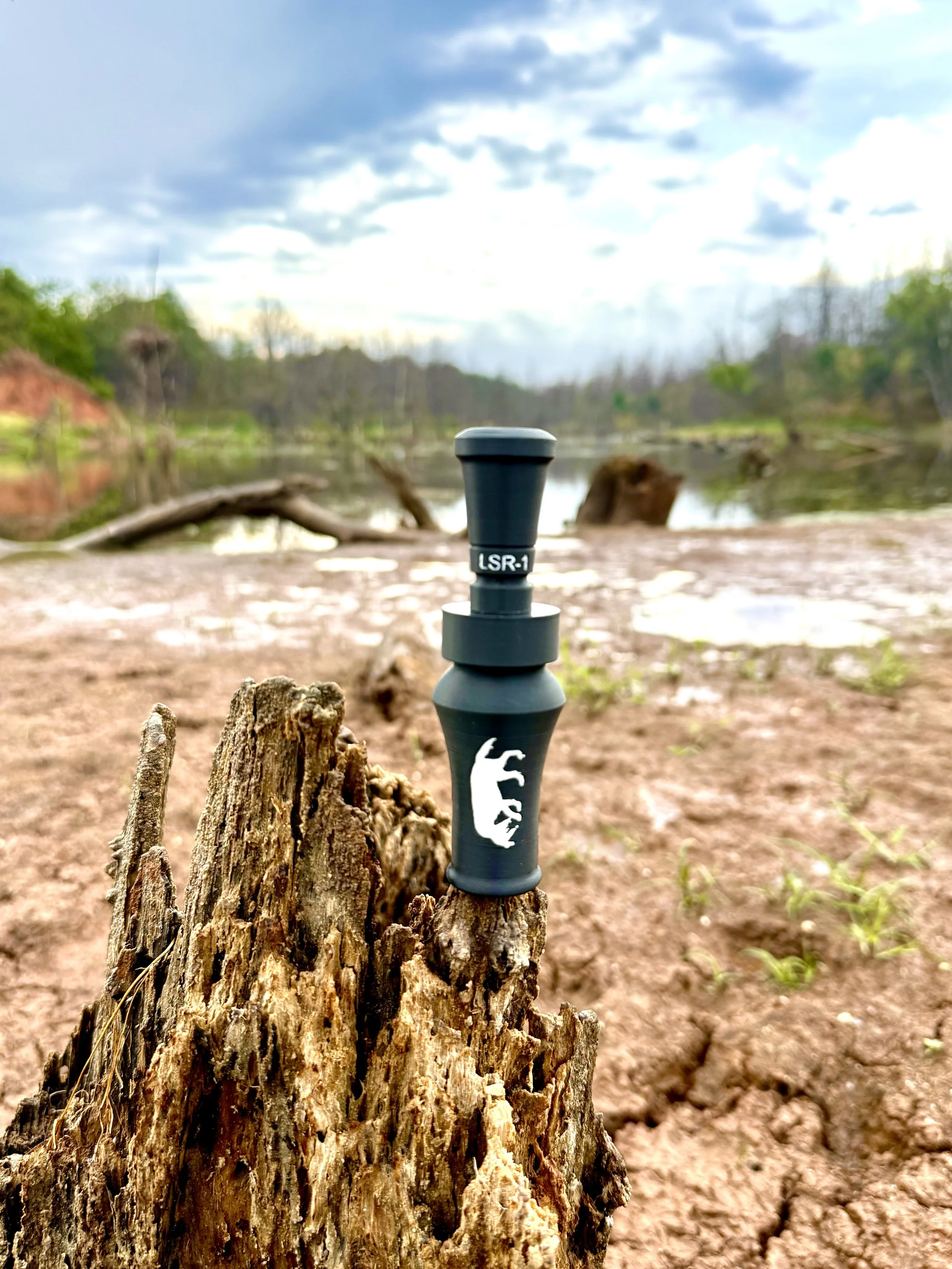 MIDNIGHT BLACK / LSR-1 FLOATING DUCK CALL