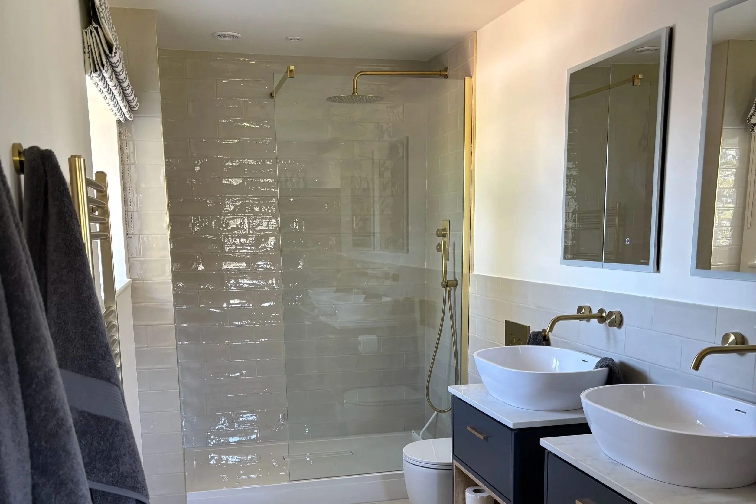 Daffodil Bathroom