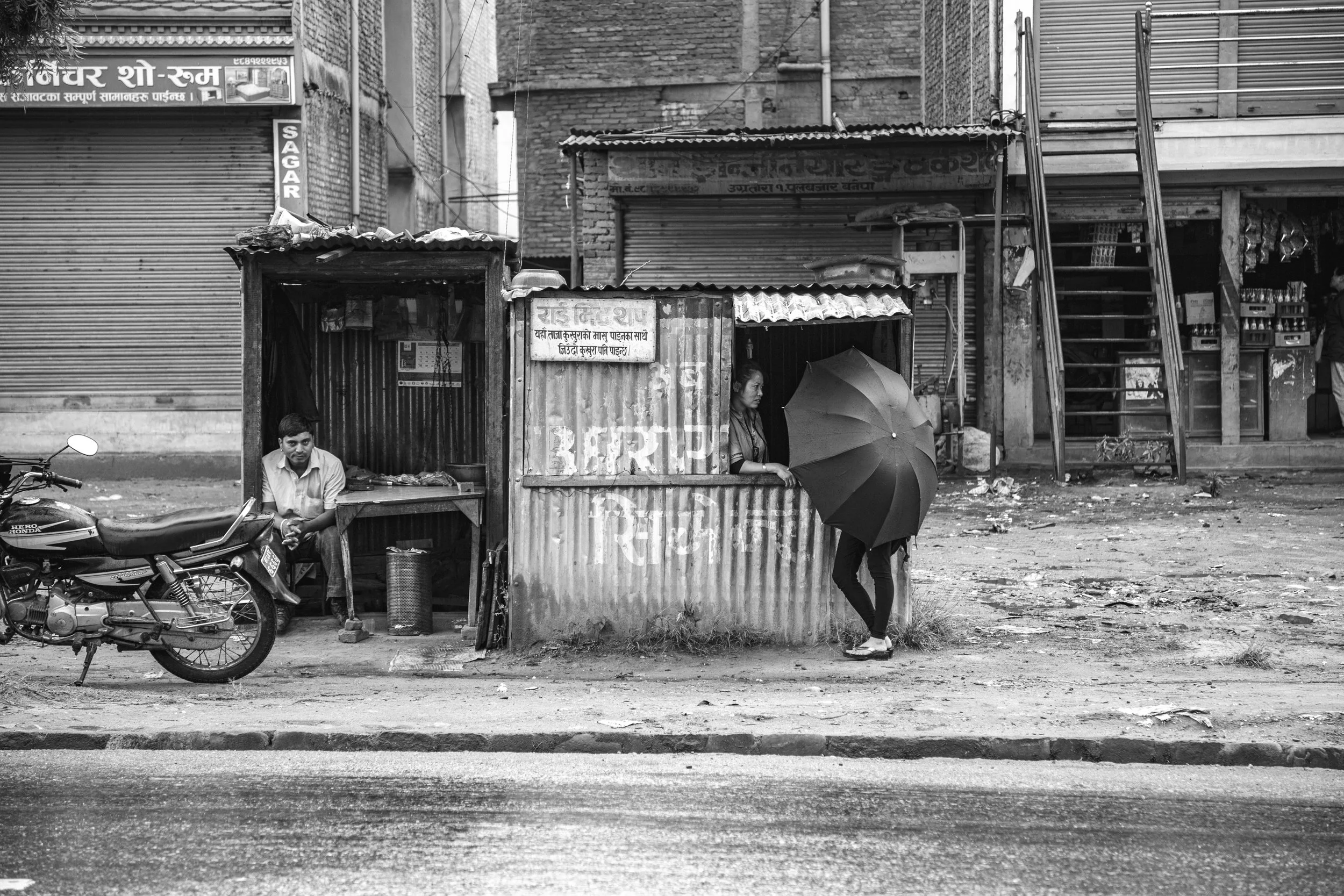 Waiting | Nepal | 2016