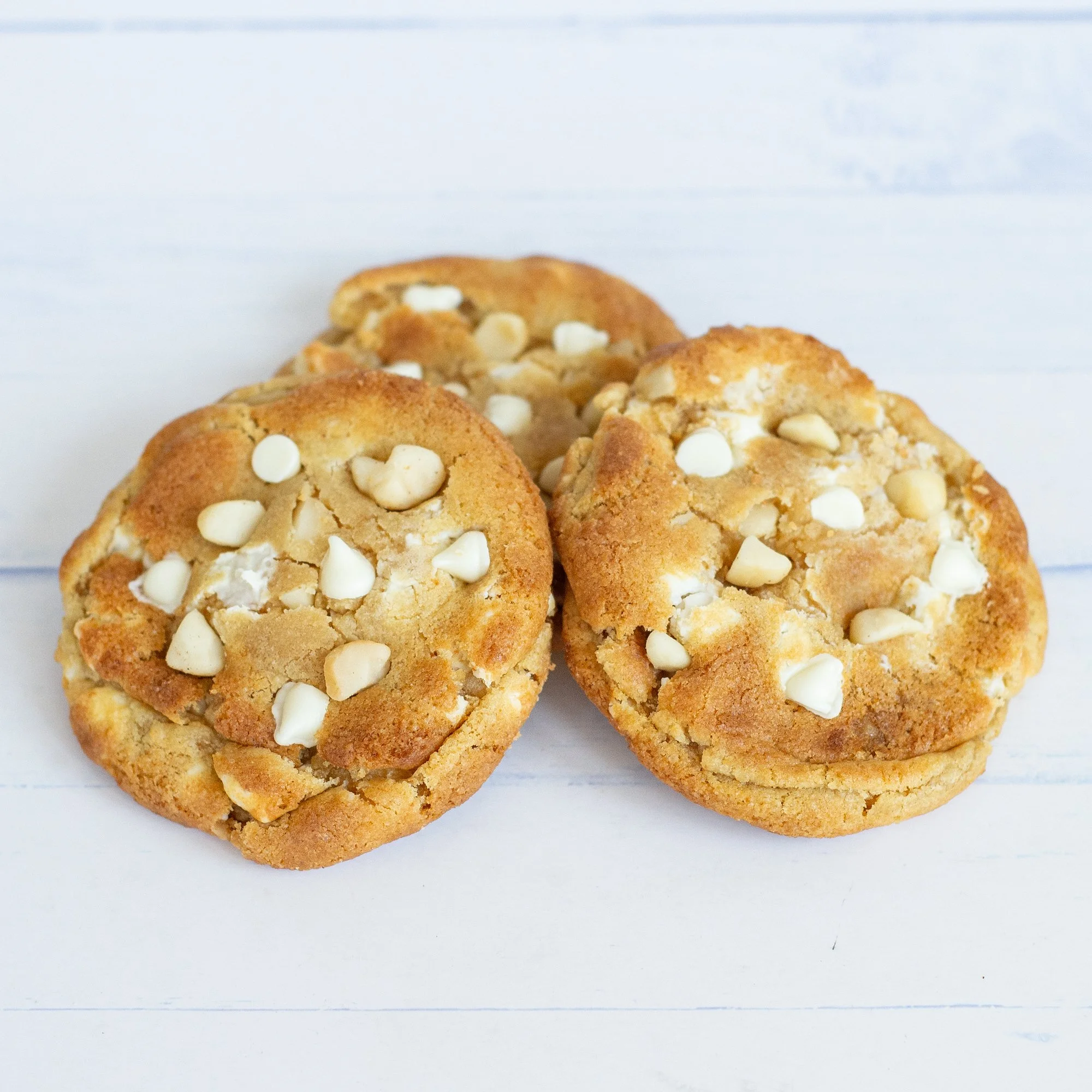 white chocolate Macnut cookie 2.jpg