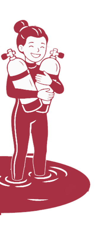 Donna con una tuta sportiva che si trova in piedi in una pozzanghera e tiene in braccio un bambino, entrambi sorridenti.