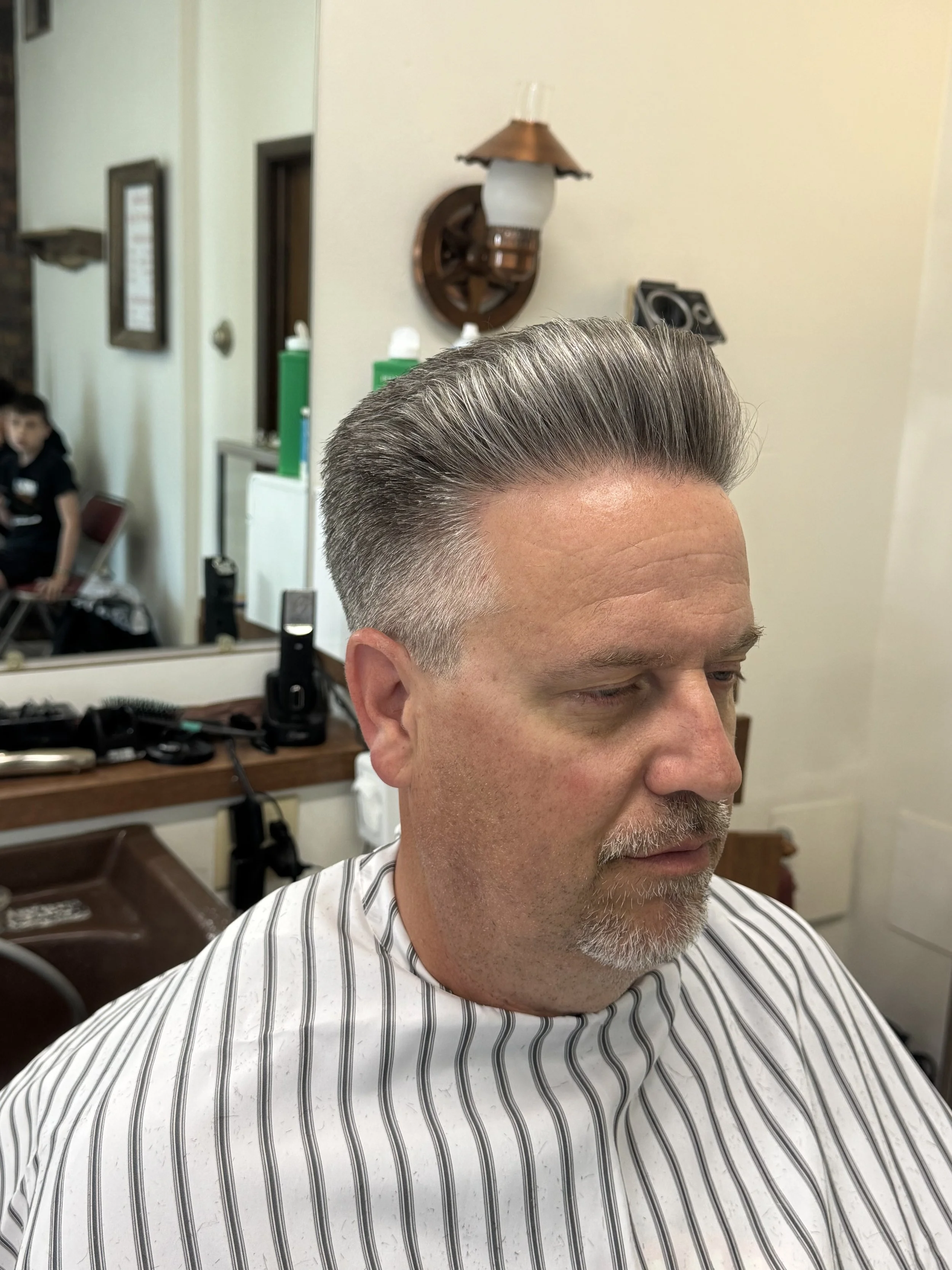 Men haircut barber shop in Thornton Colorado