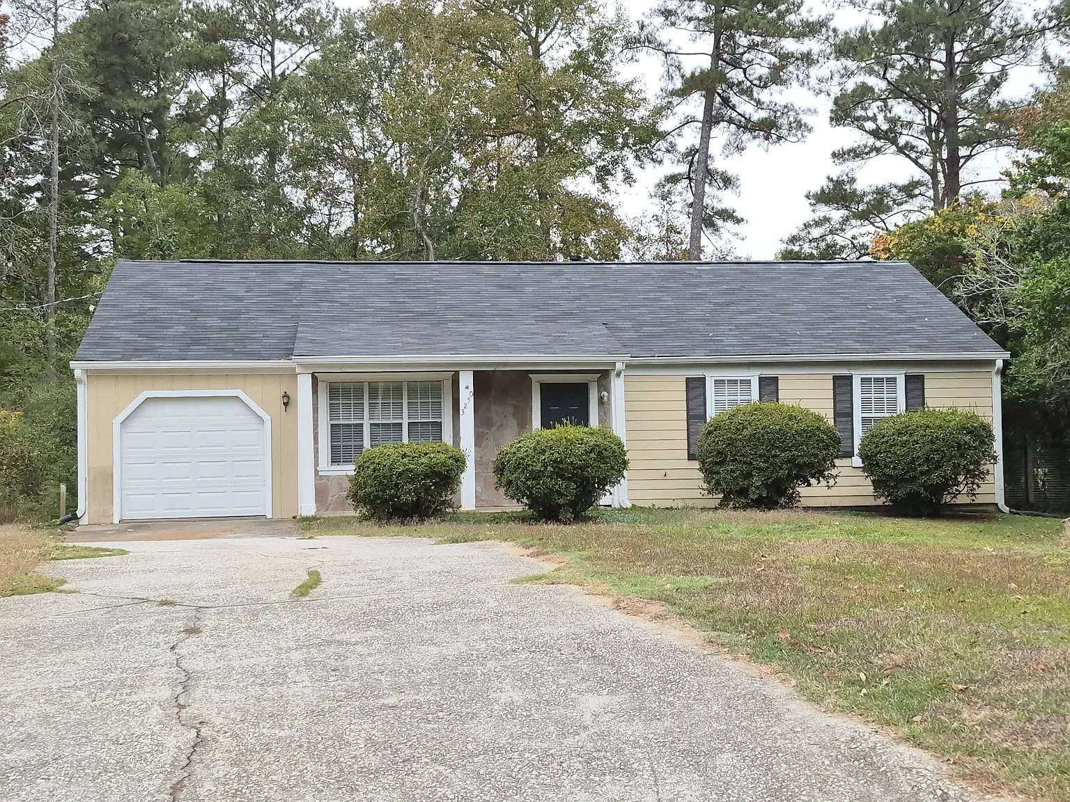 3250 Blackfoot Lane