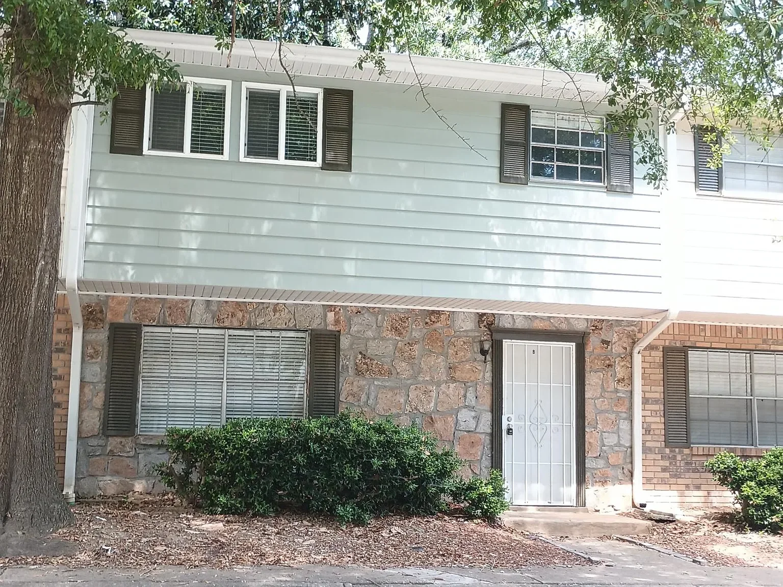 4701 Flat Shoals Rd, #64B