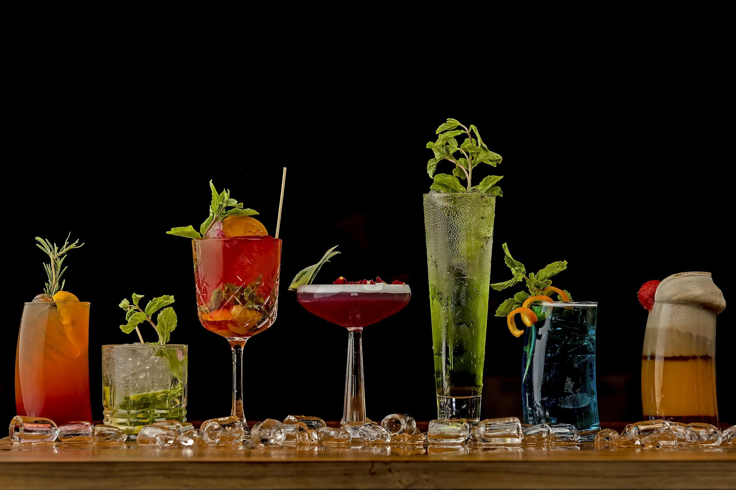Eco, Derrida, Burke, and Tompkins walk into a bar…*