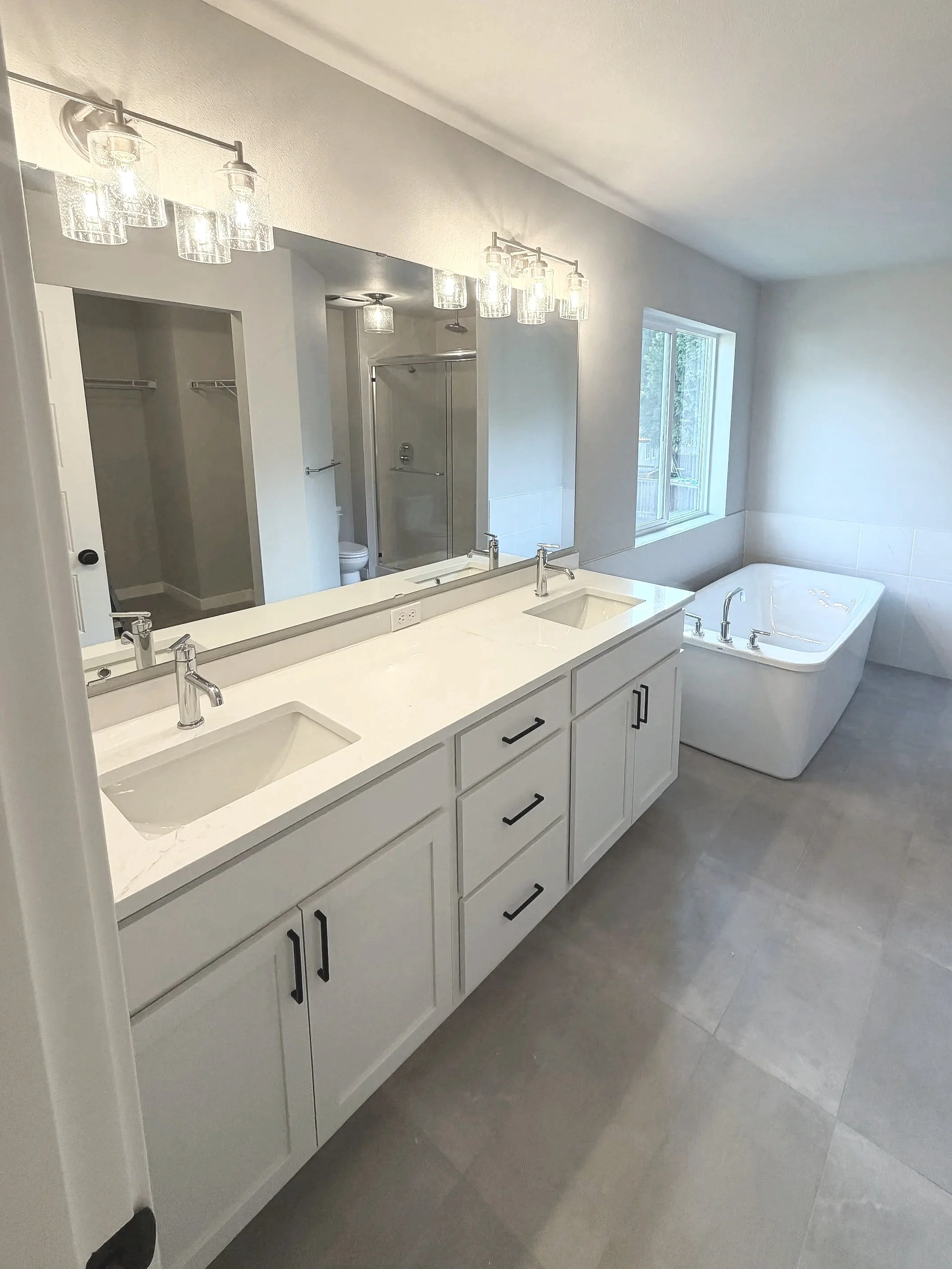 bathroom-4.jpg