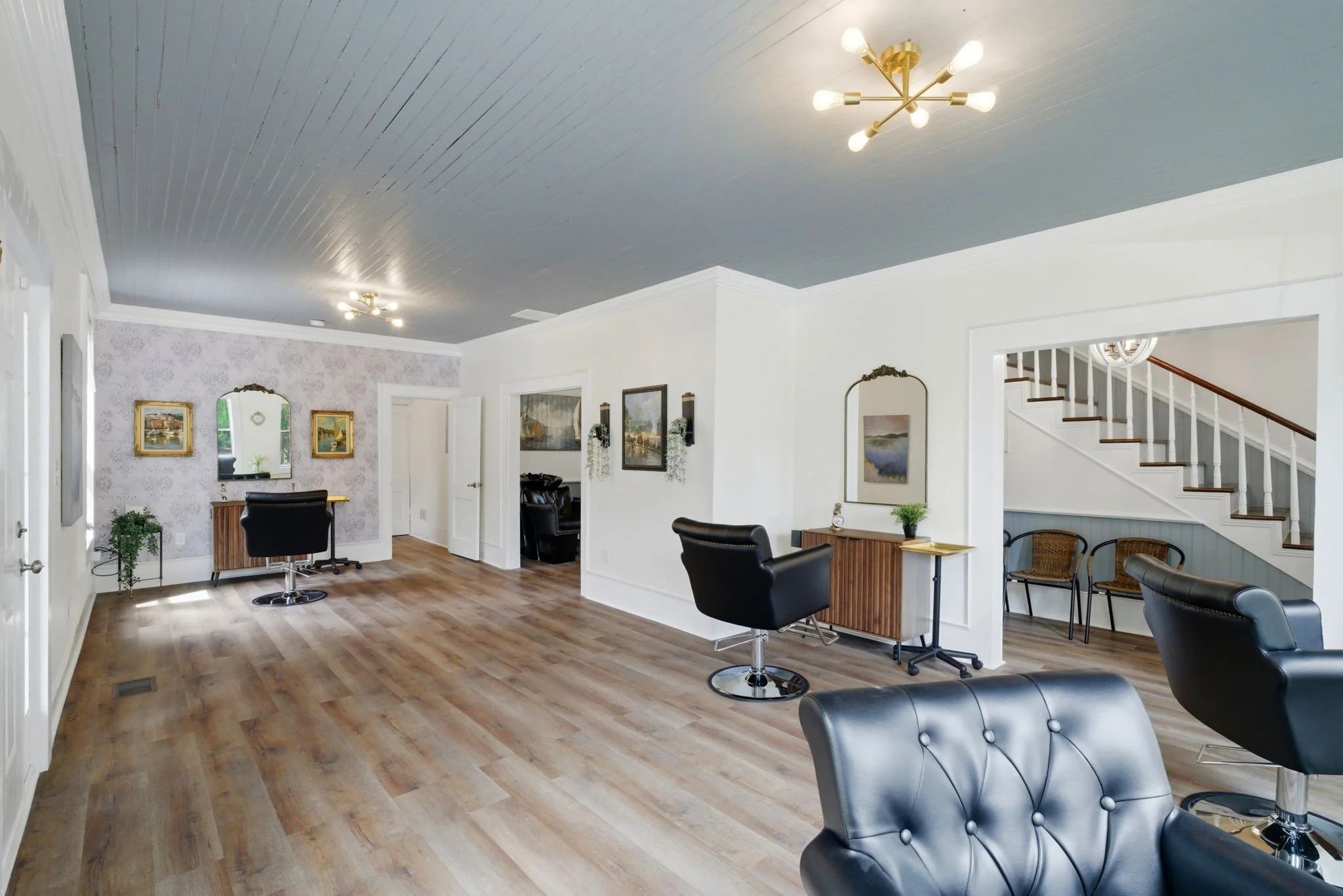 8-web-or-mls-812-e-blount-st.jpg