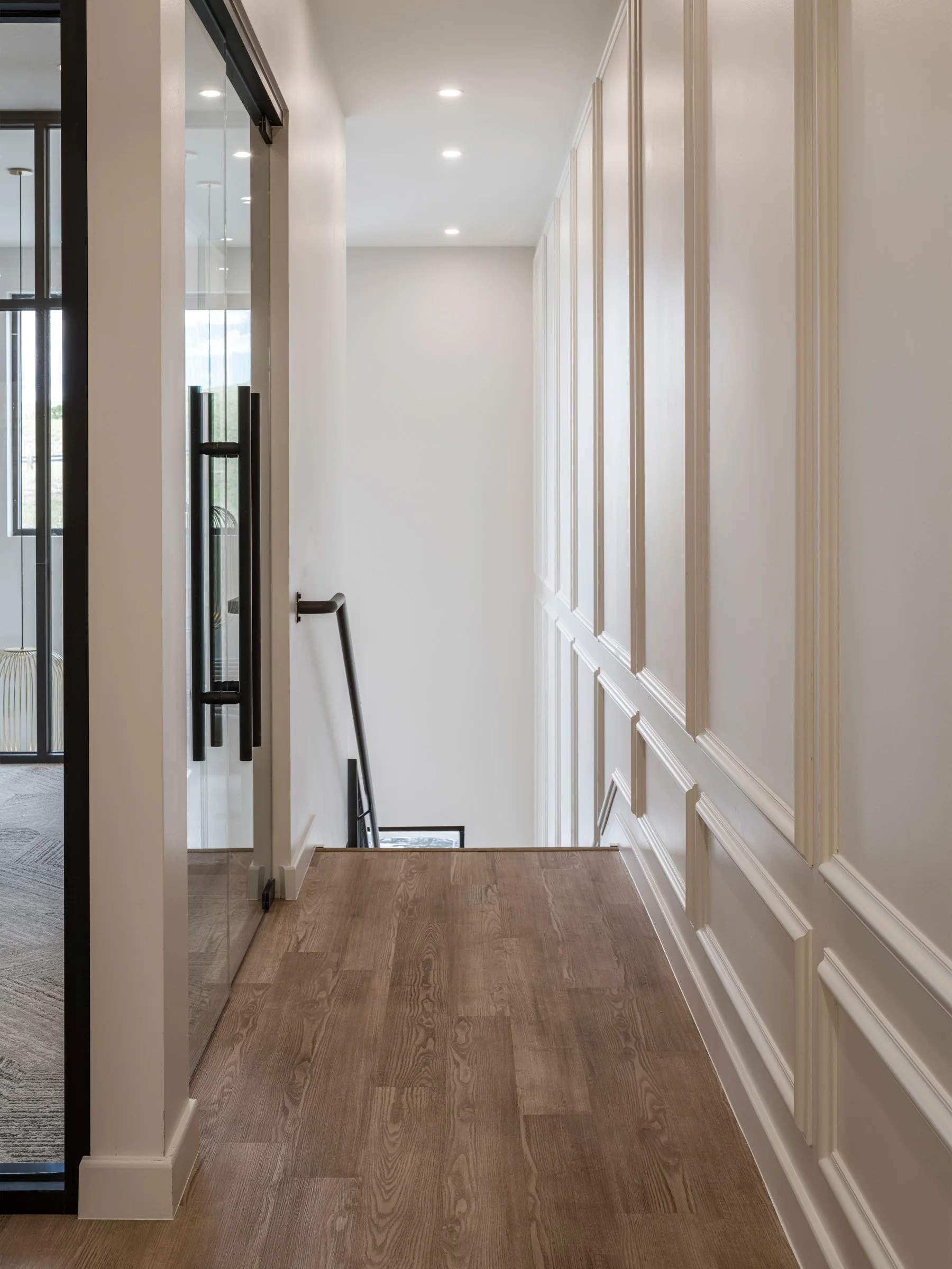 LC_SFarm_Hall_9831RR.jpg