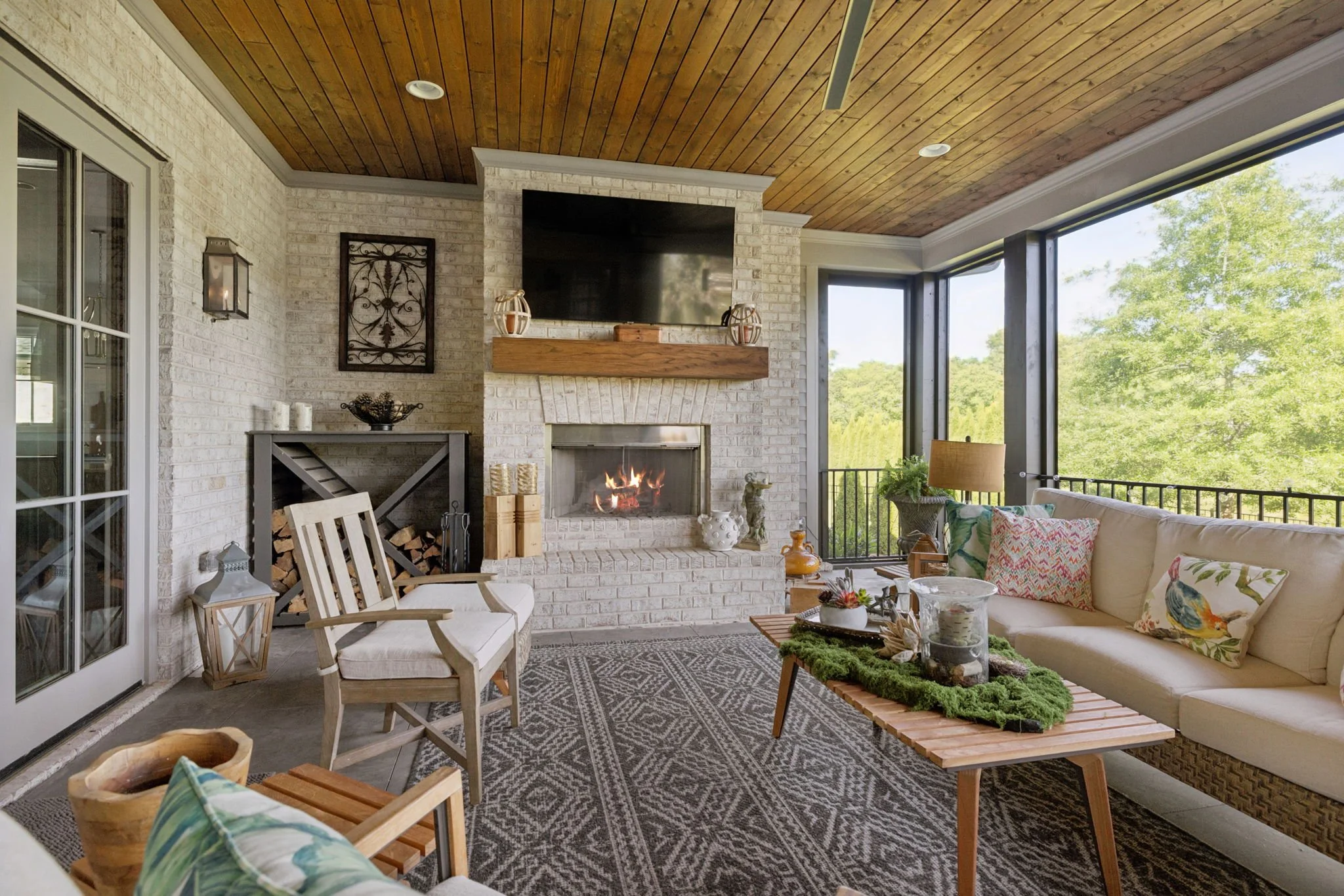 119-132 Glenrock Dr - 119.jpg