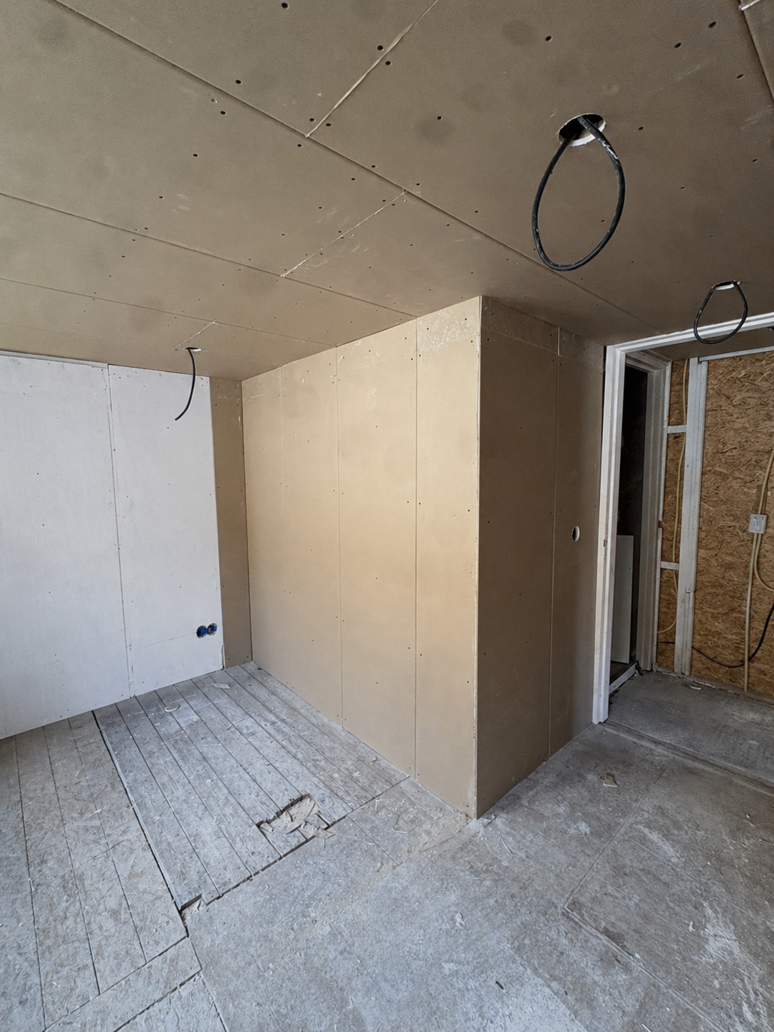 Debbie : ⭐⭐⭐⭐⭐