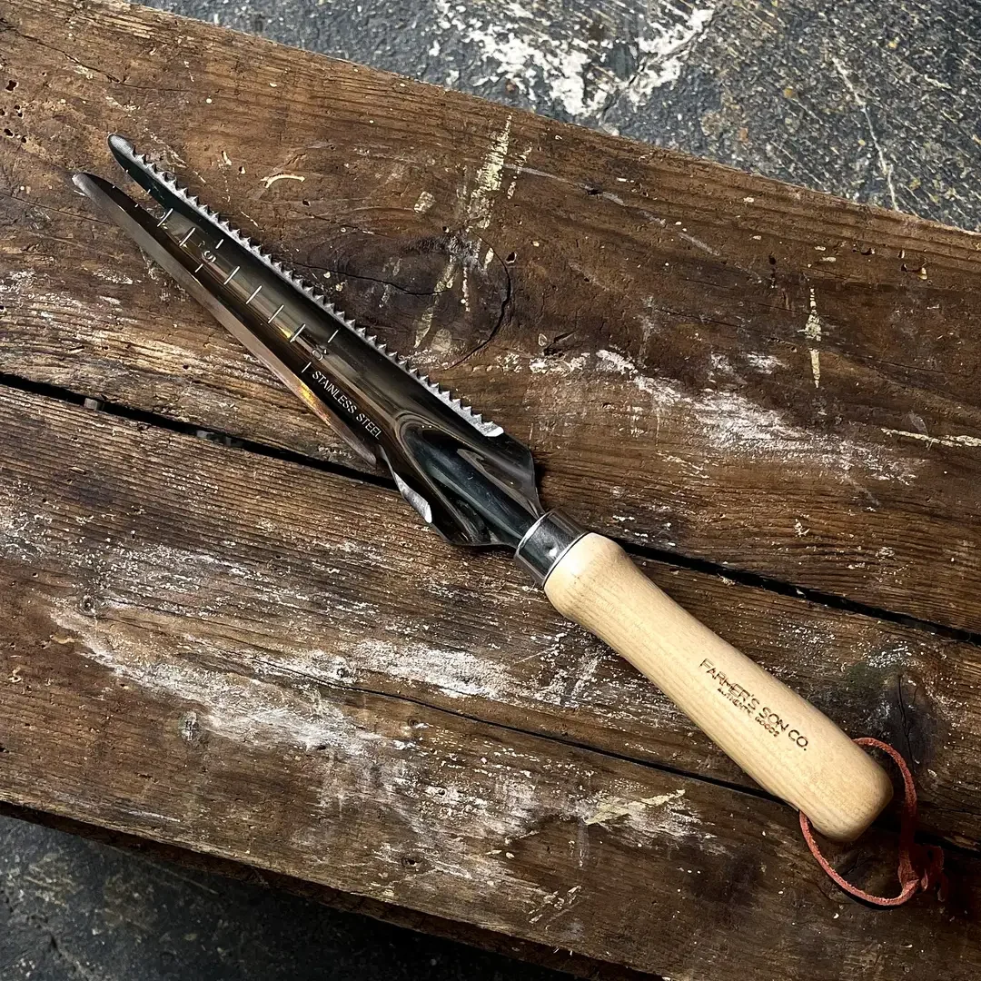 Farmer's Son Co. Hand Weeder & Transplanter