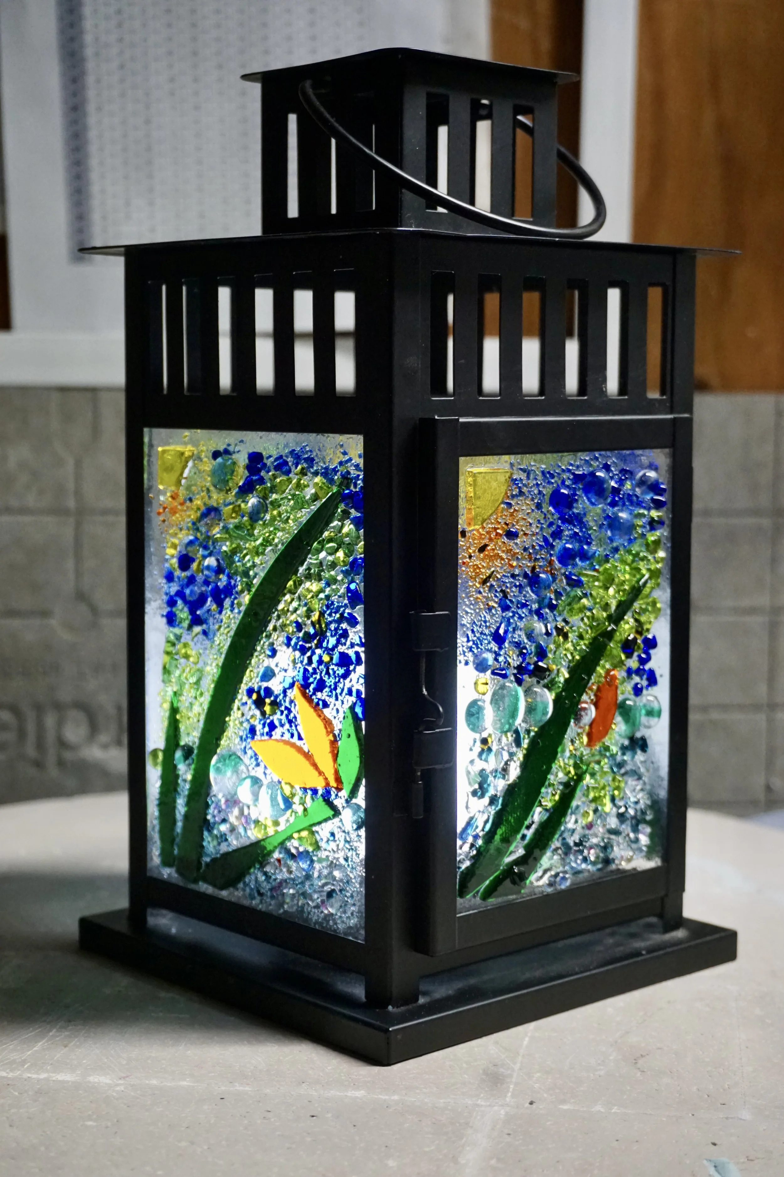 10" Lanterns