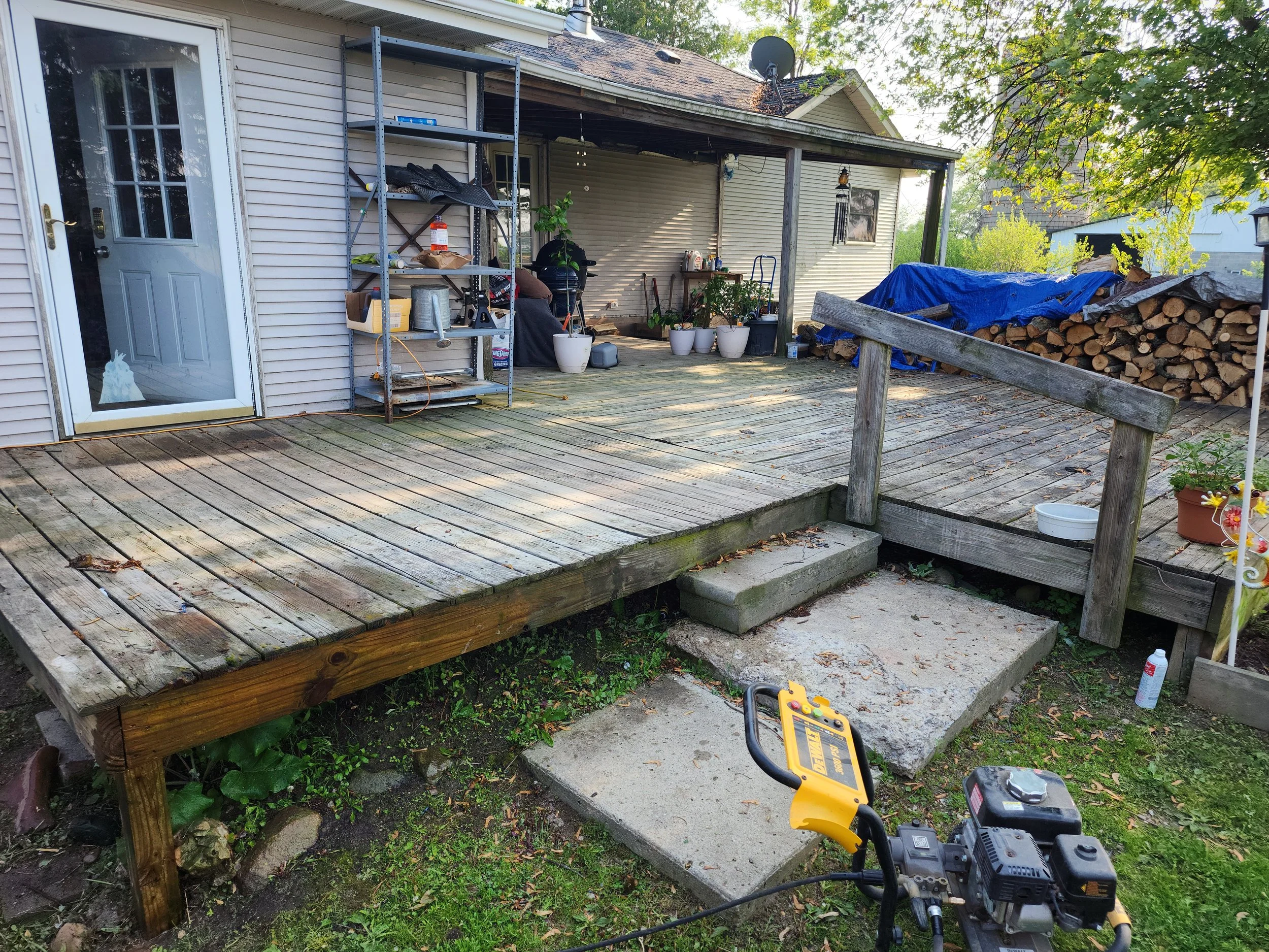 dave & sally deck before wash.jpg