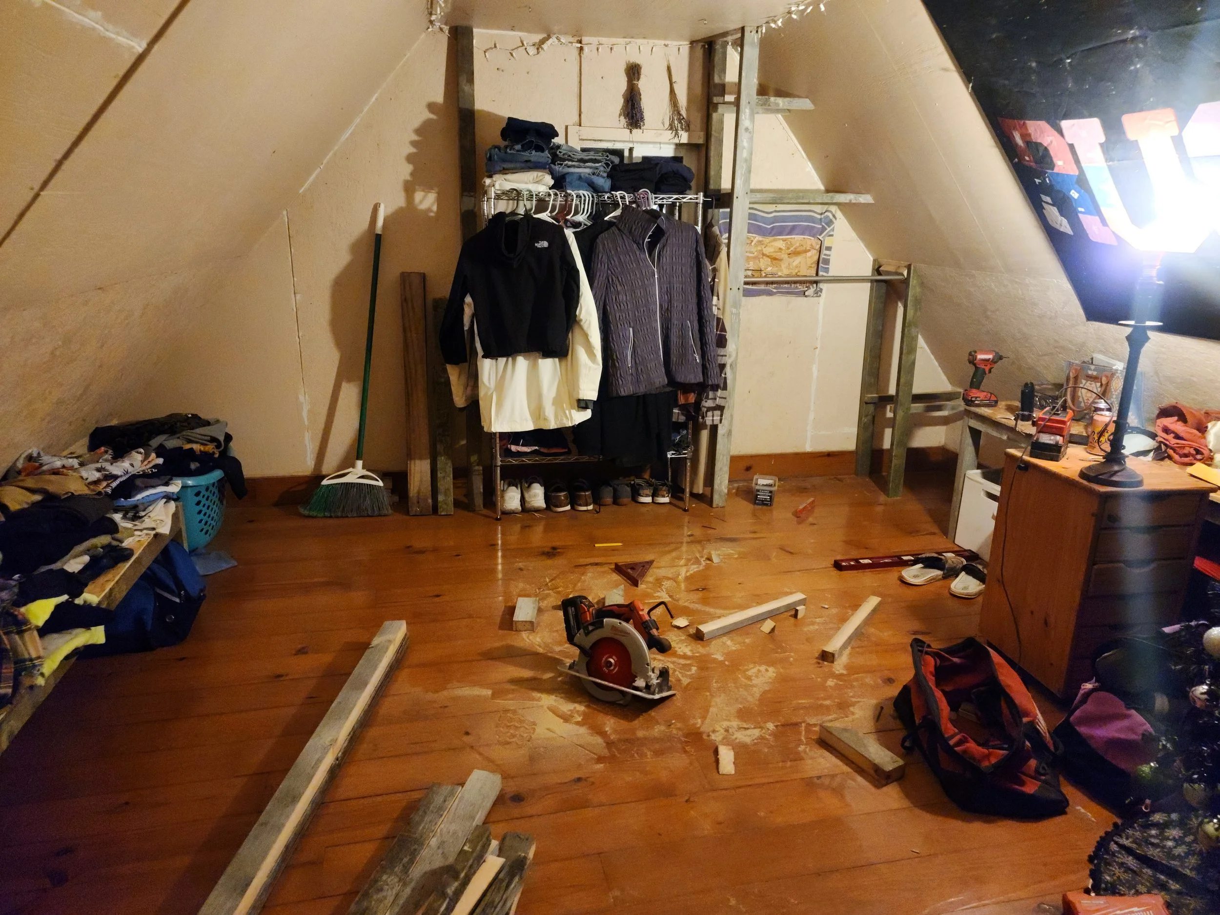 Cabinupstairs2.jpg