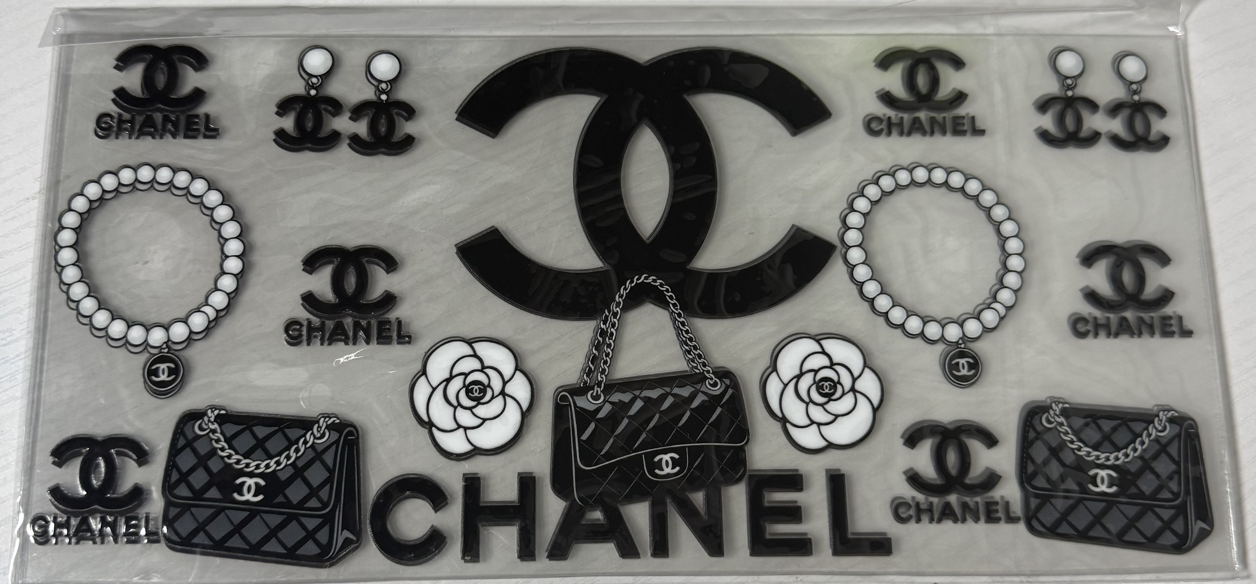Chanel 9