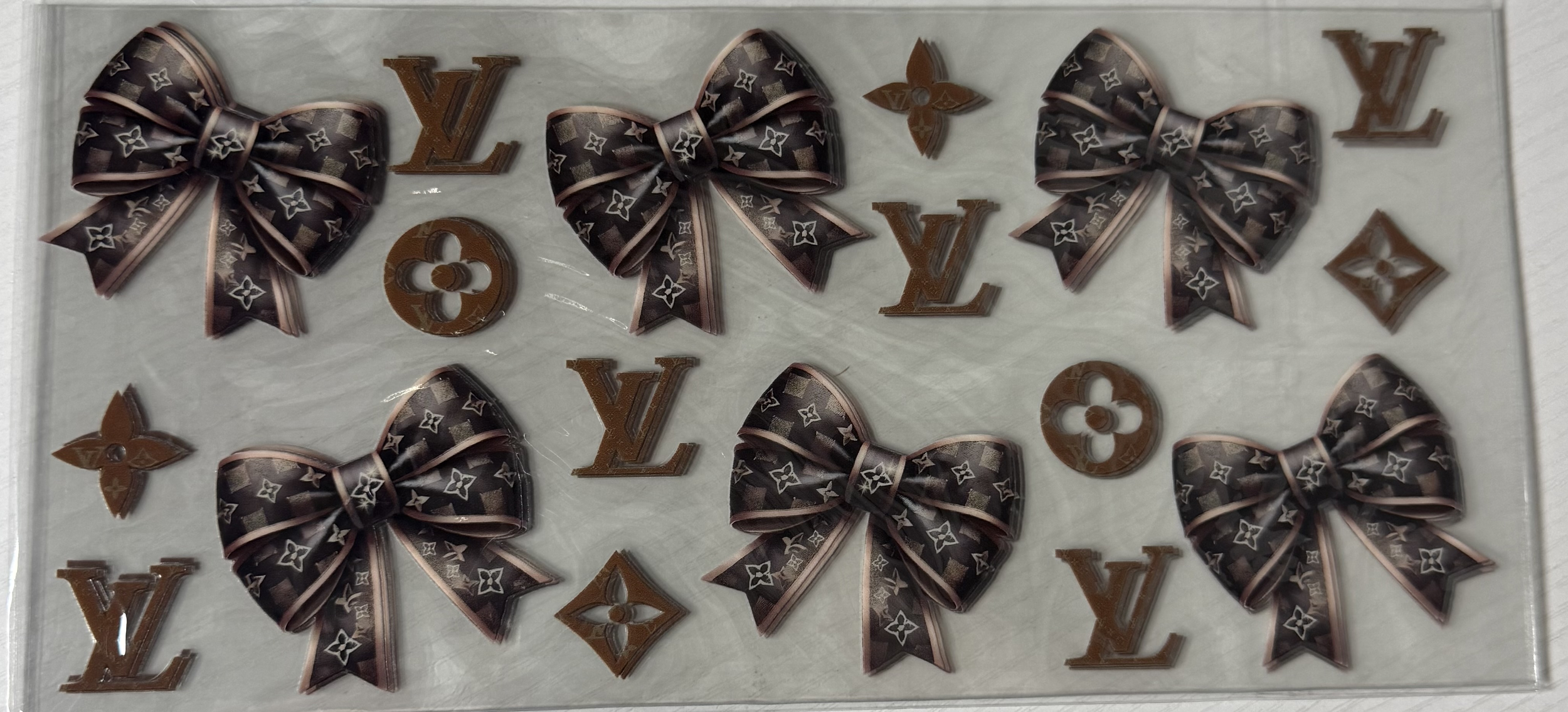 LV 8