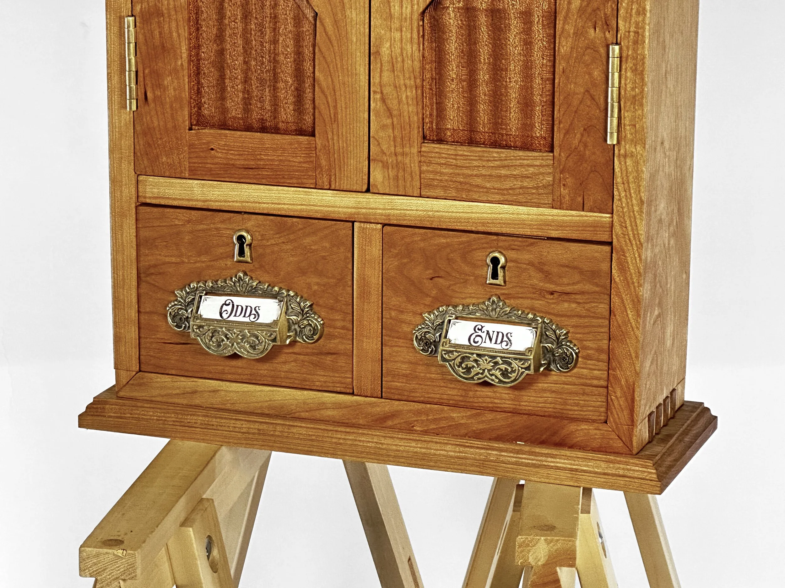 kelly cabinet - 005-export.jpg