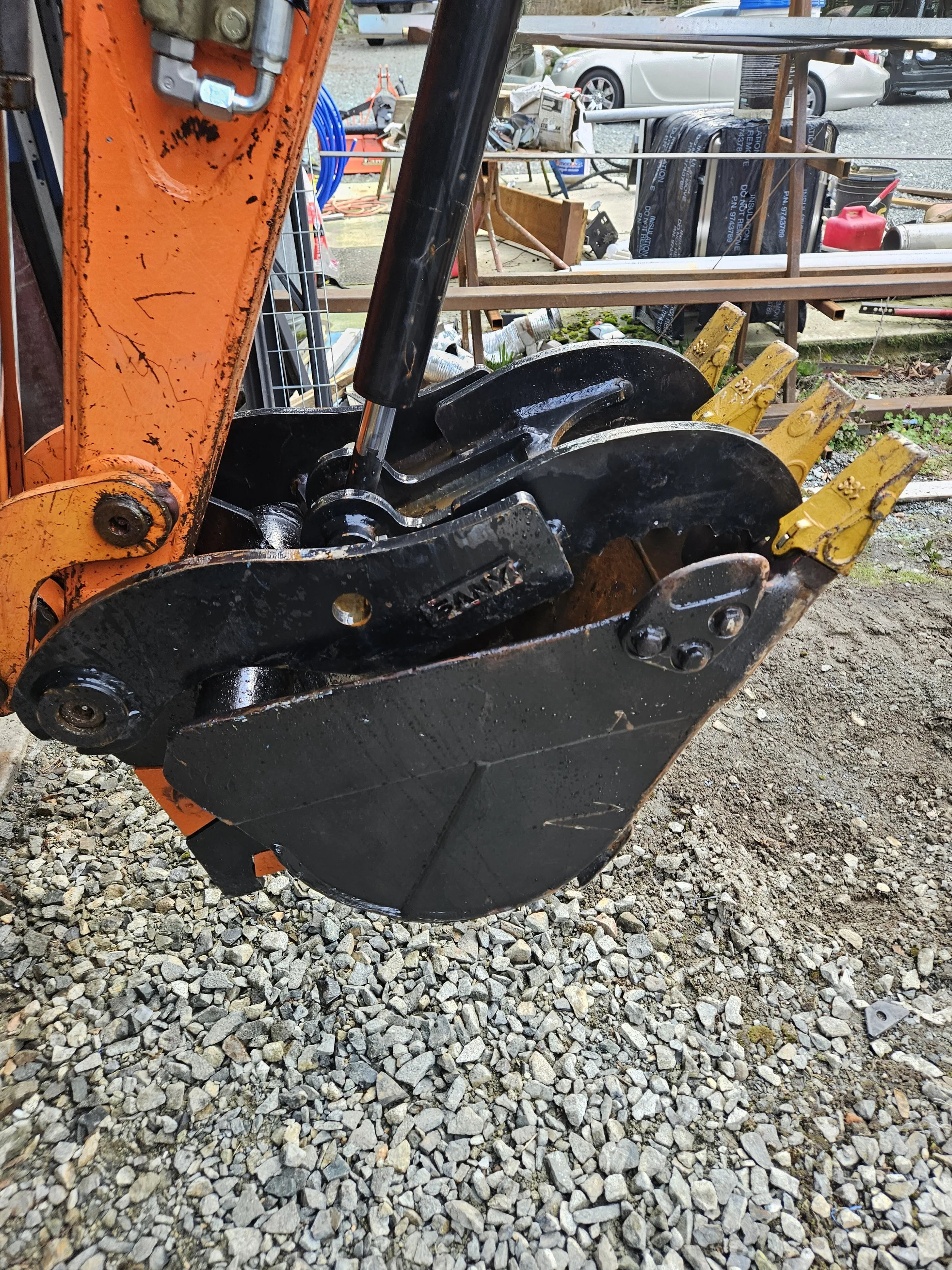 Equipment Down? Here's How We Repair Trailers, Trucks, and Heavy Equipment in Pierce County