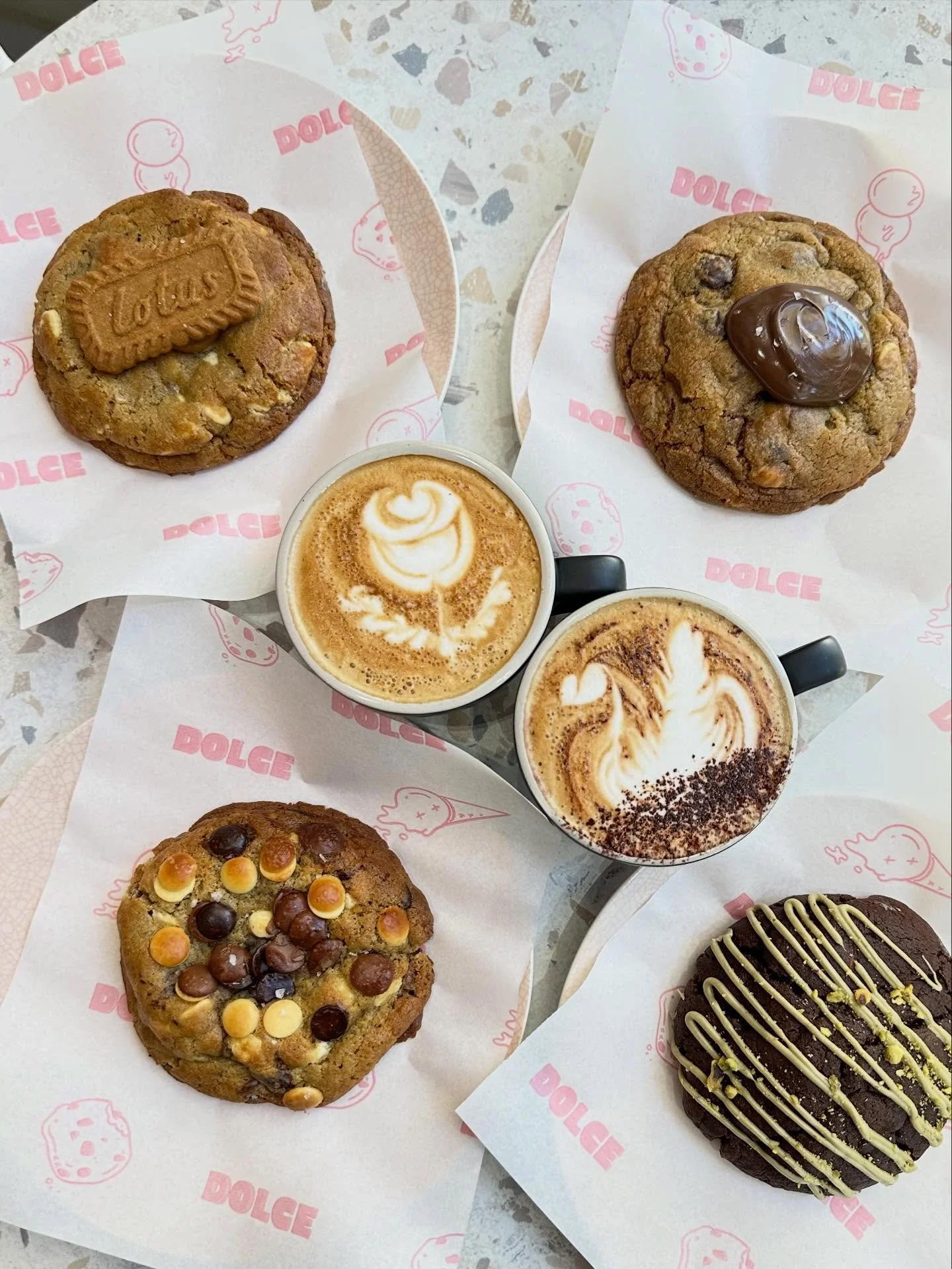 Soft mornings, warm cookies and perfectly brewed coffee🤍 your cozy escape starts here at Dolce!