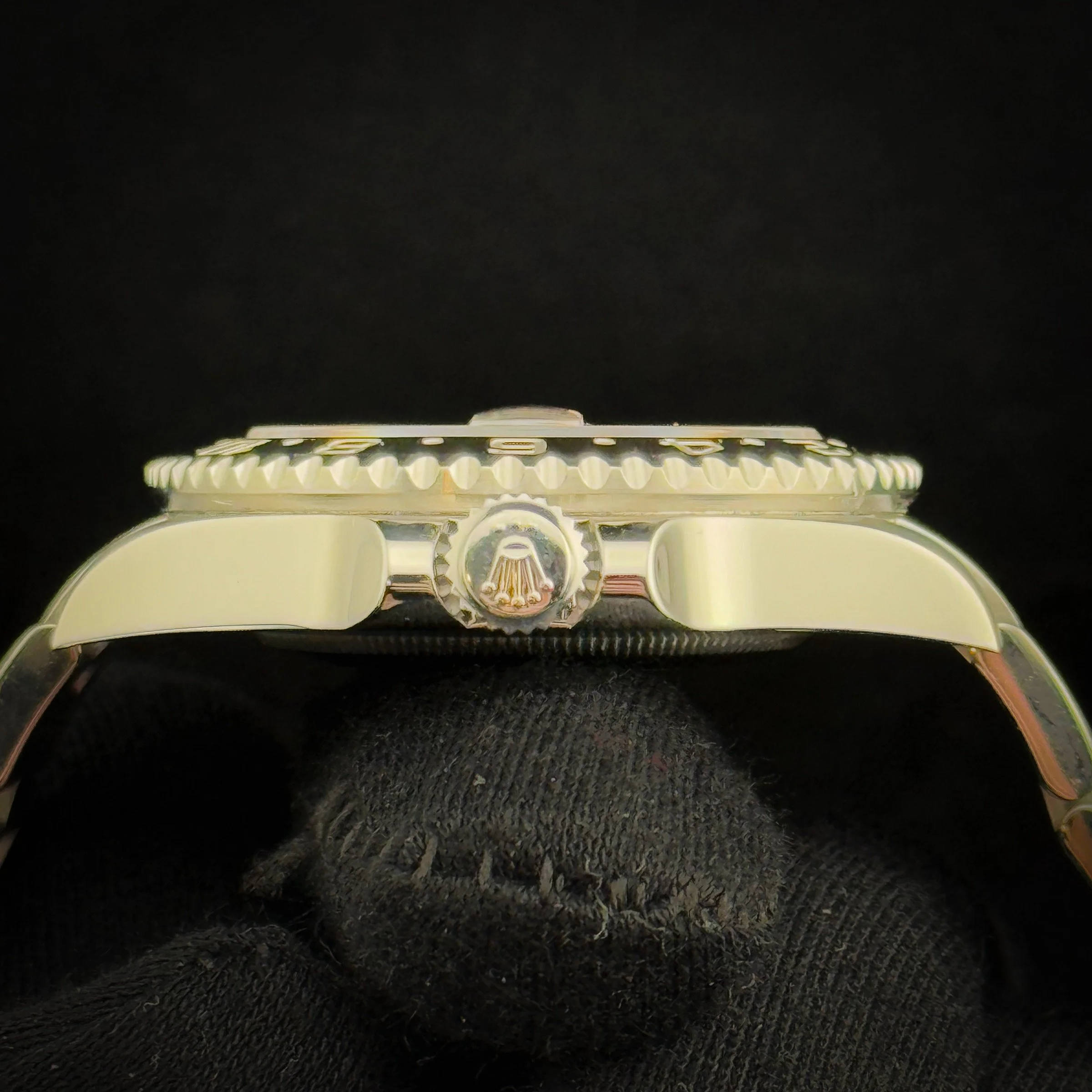 rolex-116710ln-green-arrow_3965.jpg