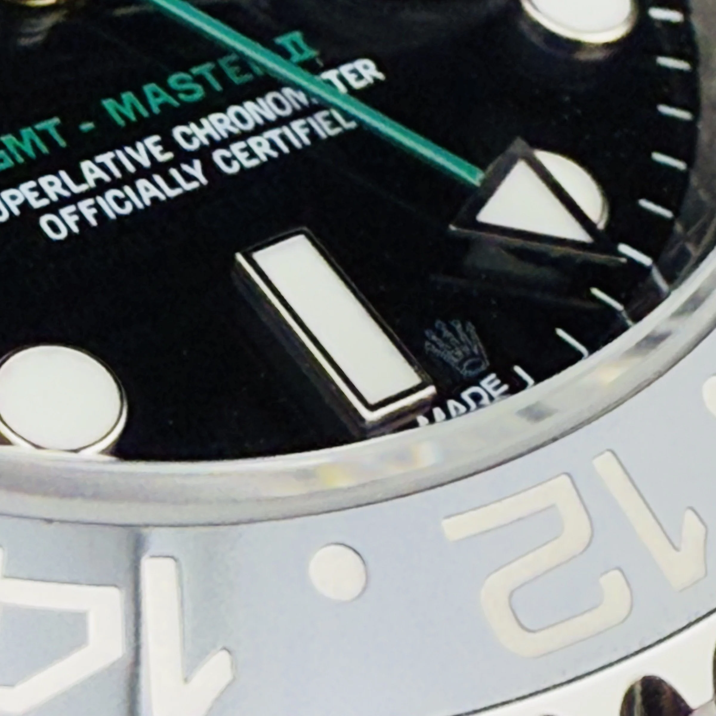 rolex-116710ln-green-arrow_3968.jpg