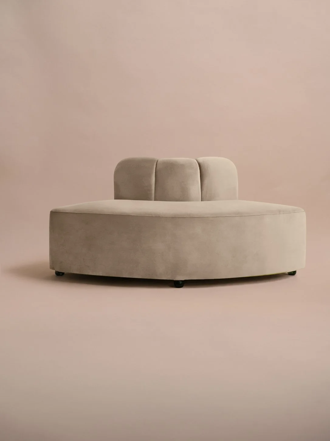 Cleo Sofa Convex | Beige