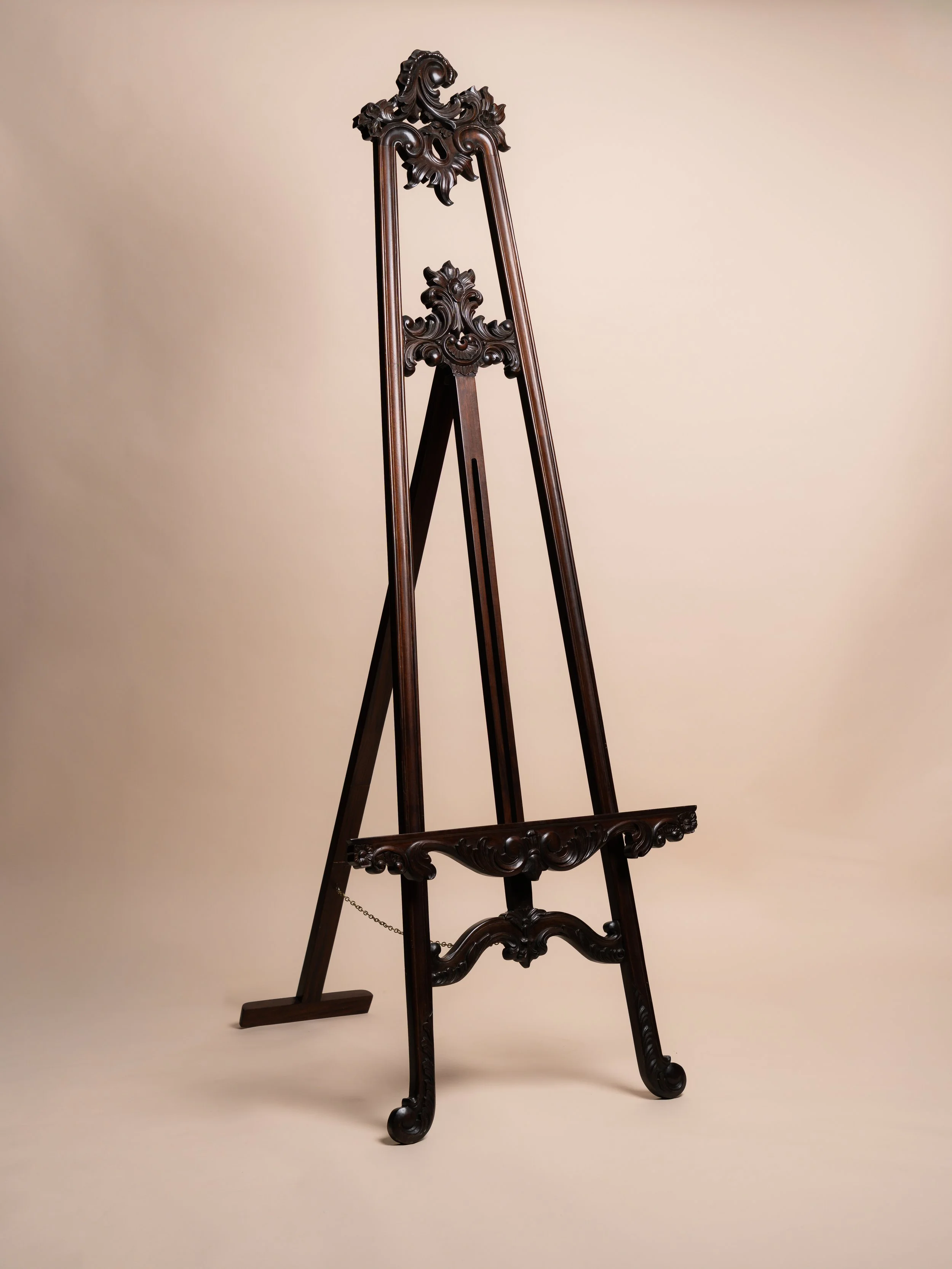 Wooden Easel | Walnut