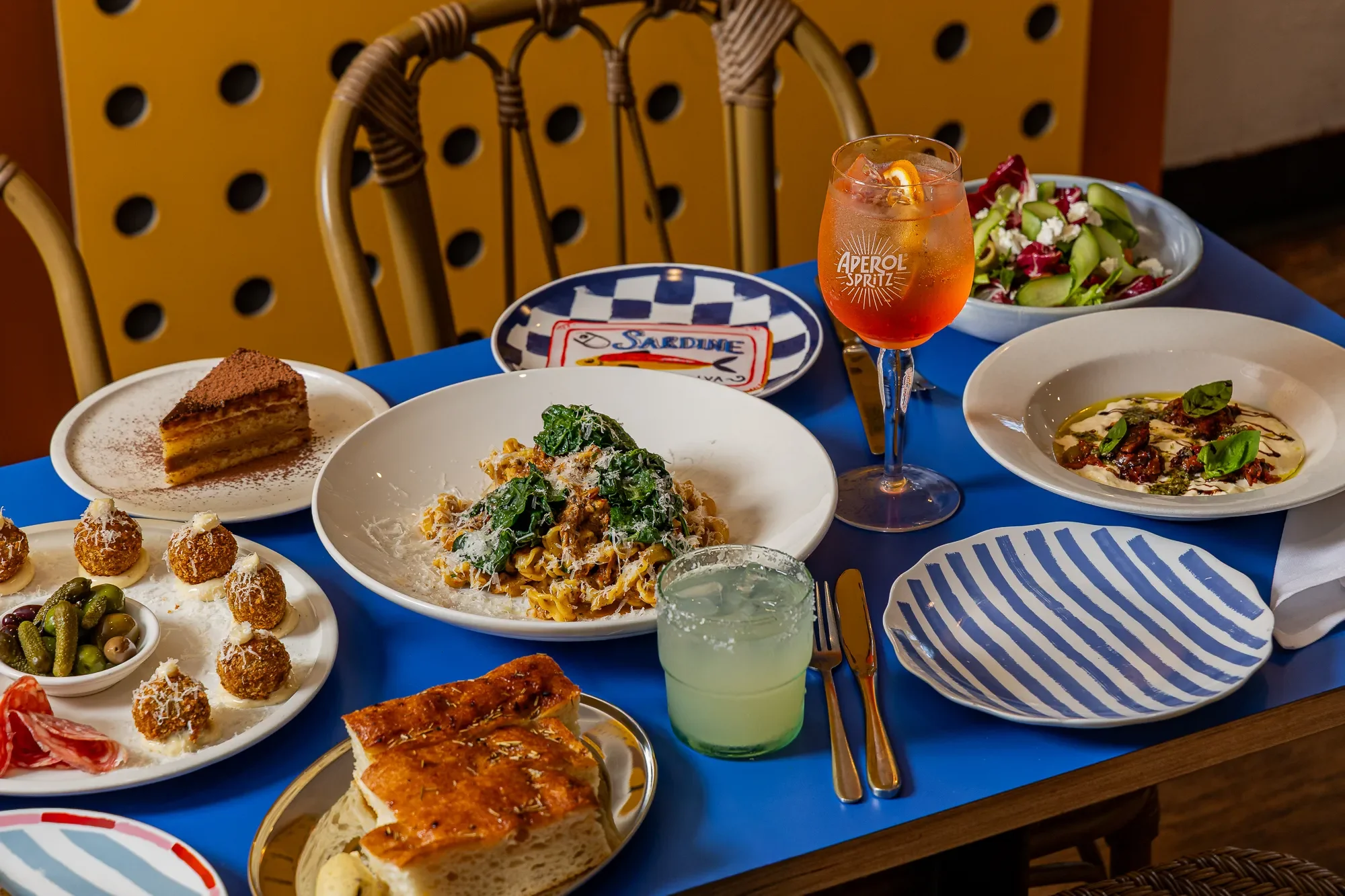 Restaurant, bar, cafe Darlinghurst