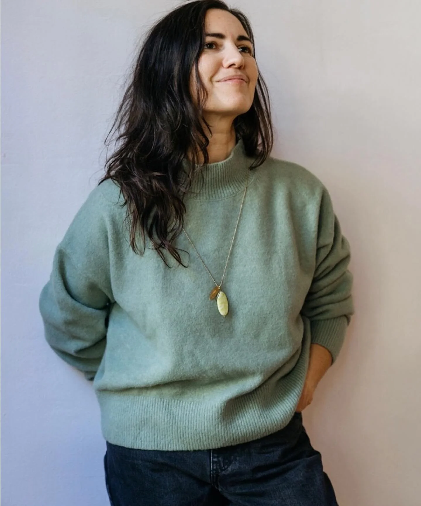 Hi, I&rsquo;m Nina! 🌿
I&rsquo;m a holistic bodyworker, therapist, and guide passionate about helping you reconnect with your body, transform limiting patterns, and unlock your full potential.

After high school, I spent a year traveling to explore w