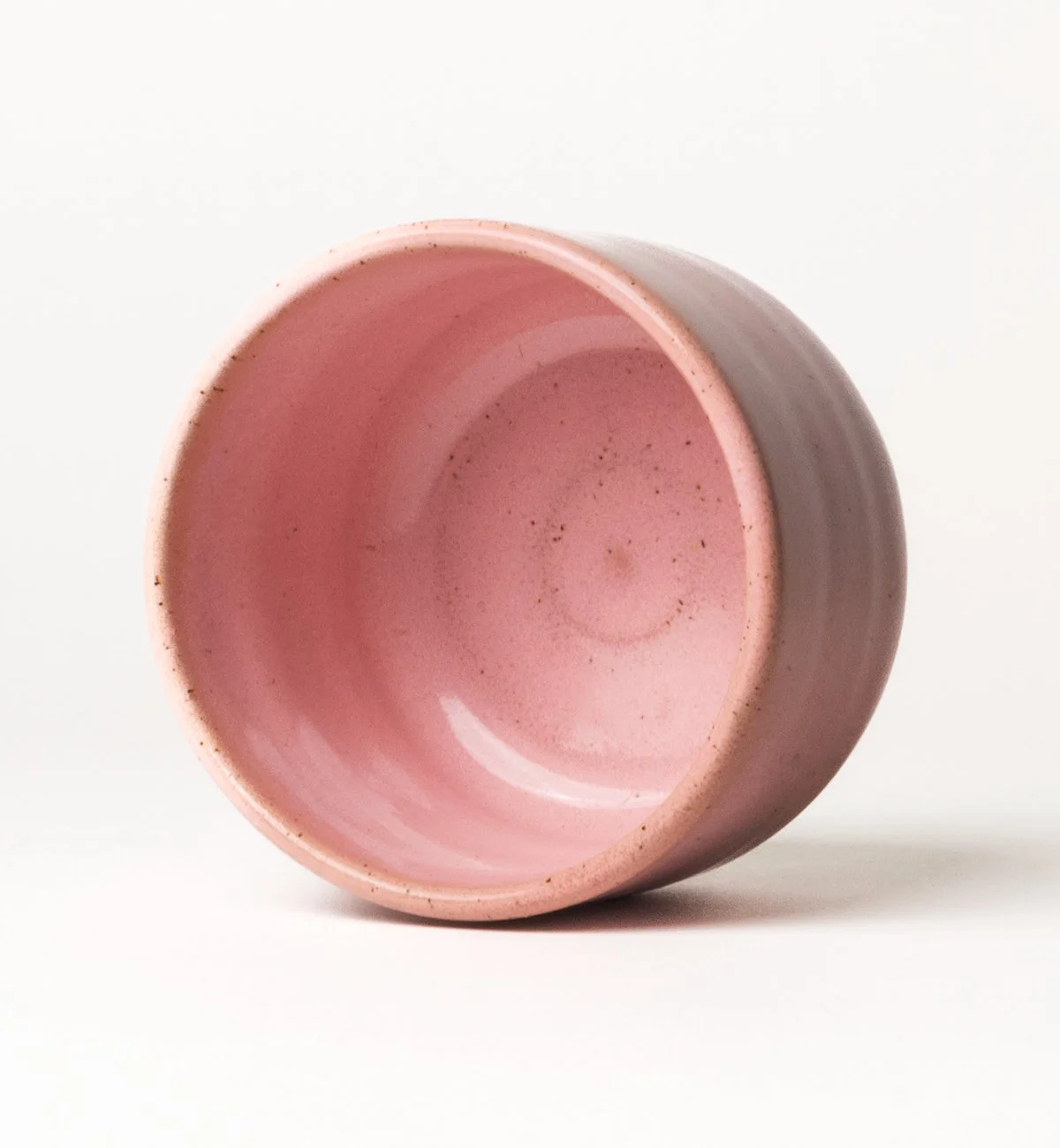 keramik-becher-pink-rosa-handgedreht-innen.jpg