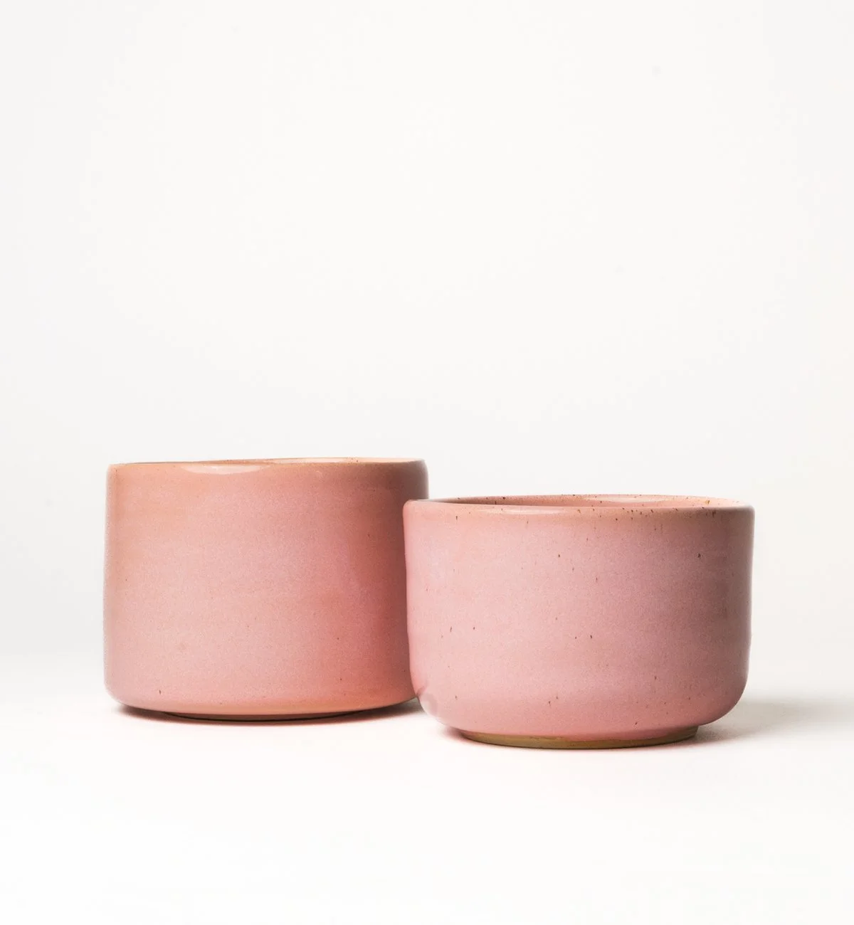 keramik-becher-pink-rosa-set-handgedreht-front-4.jpg