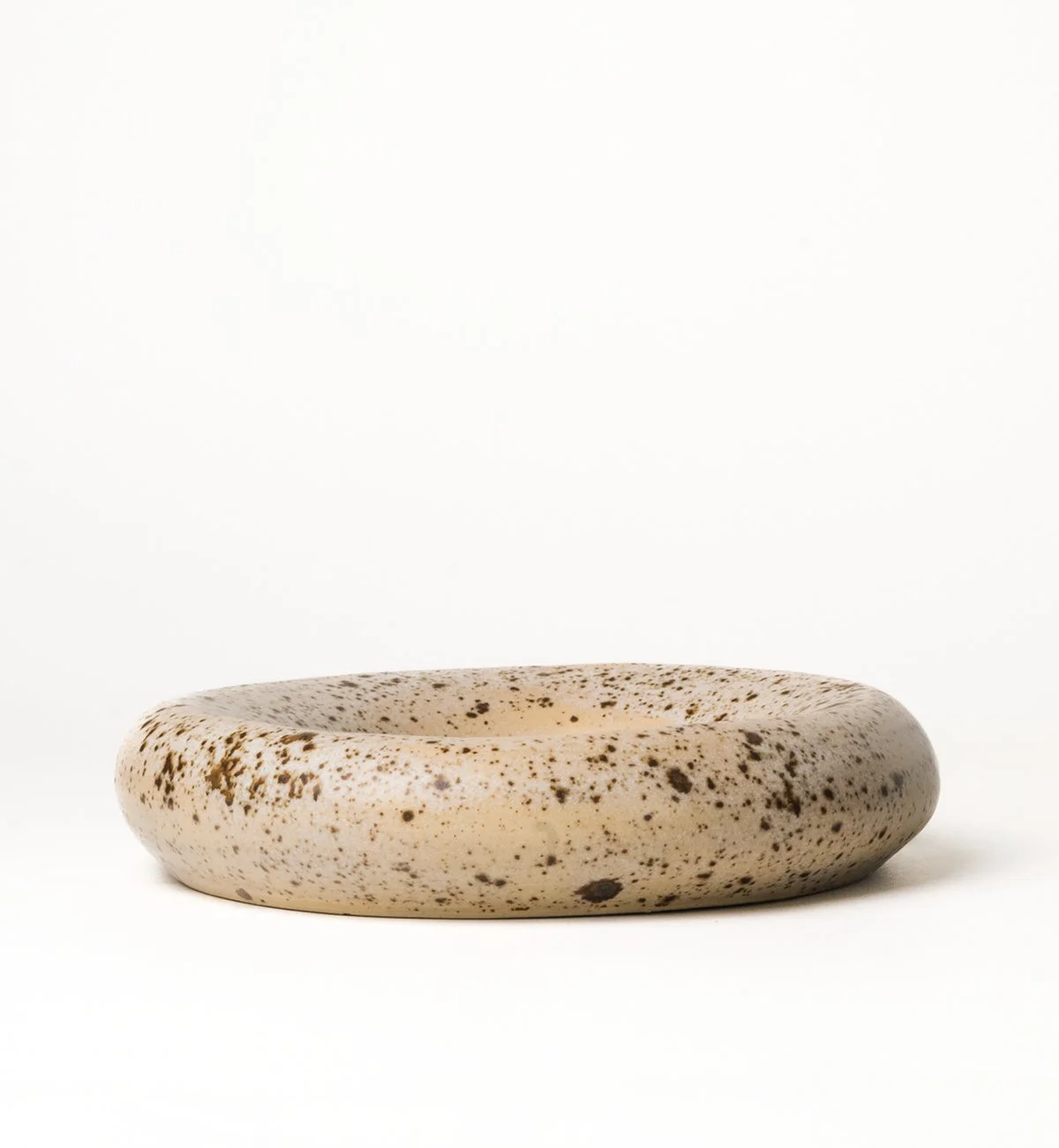 keramik-schale-olivenoel-dip-beige-braun-sprinkles-handgedreht-front.jpg