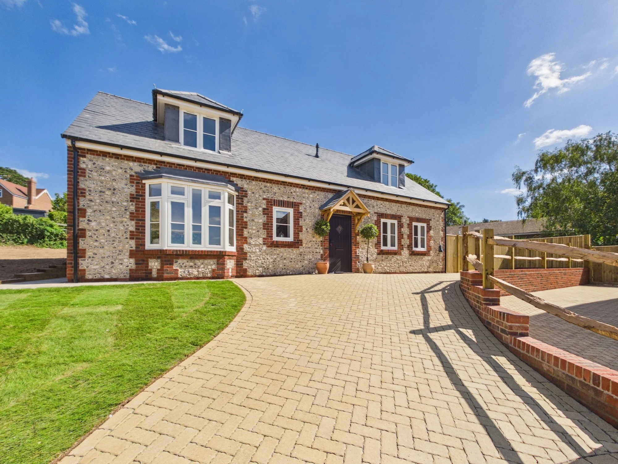 Full Staging, Design, Purchase, set up.
sold on open day