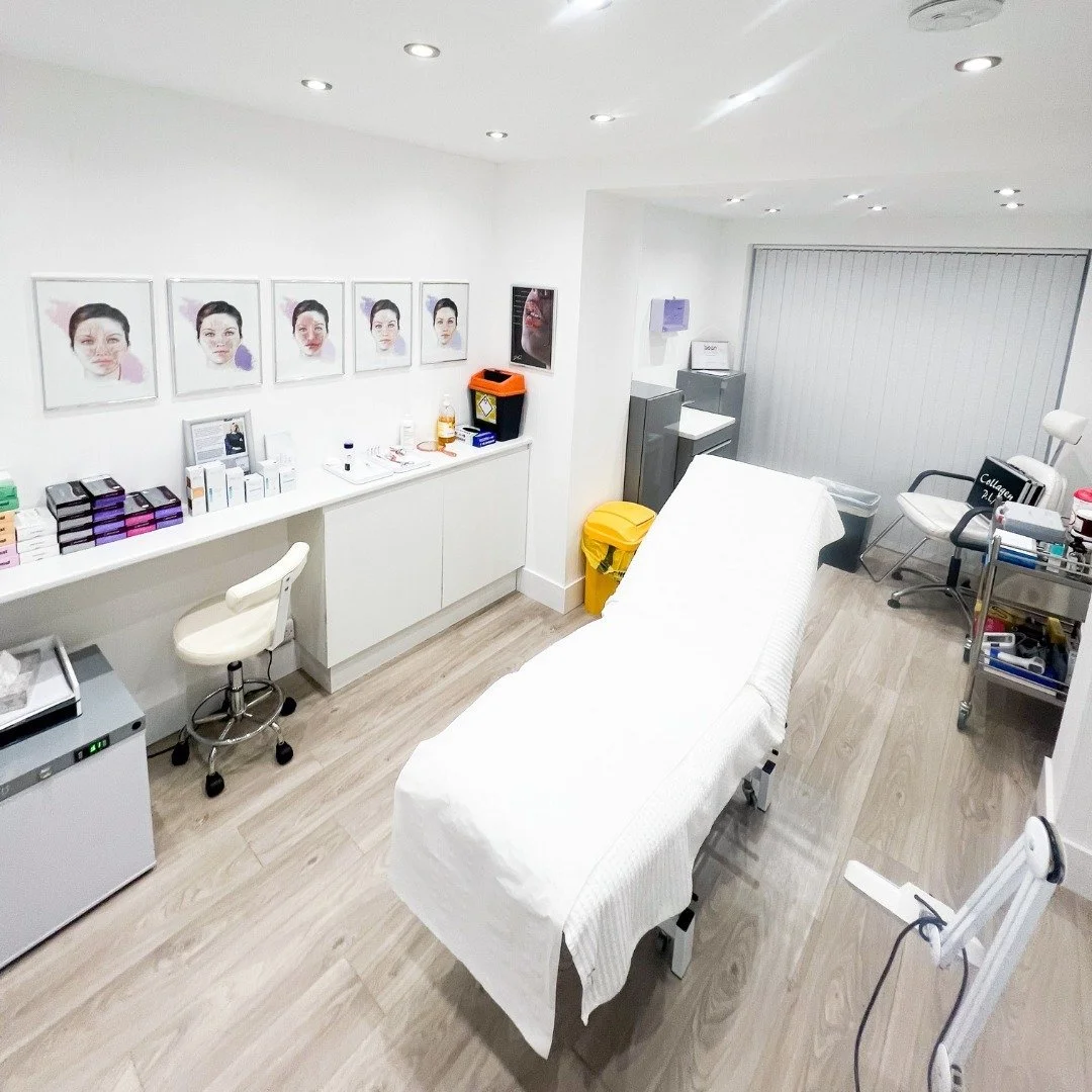 Trust isn't just earned through qualifications - it's built on understanding, expertise, and genuine care.💉

As a qualified Specialist Practitioner and Independent Prescriber, your aesthetic journey is guided by deep clinical expertise. But what tru