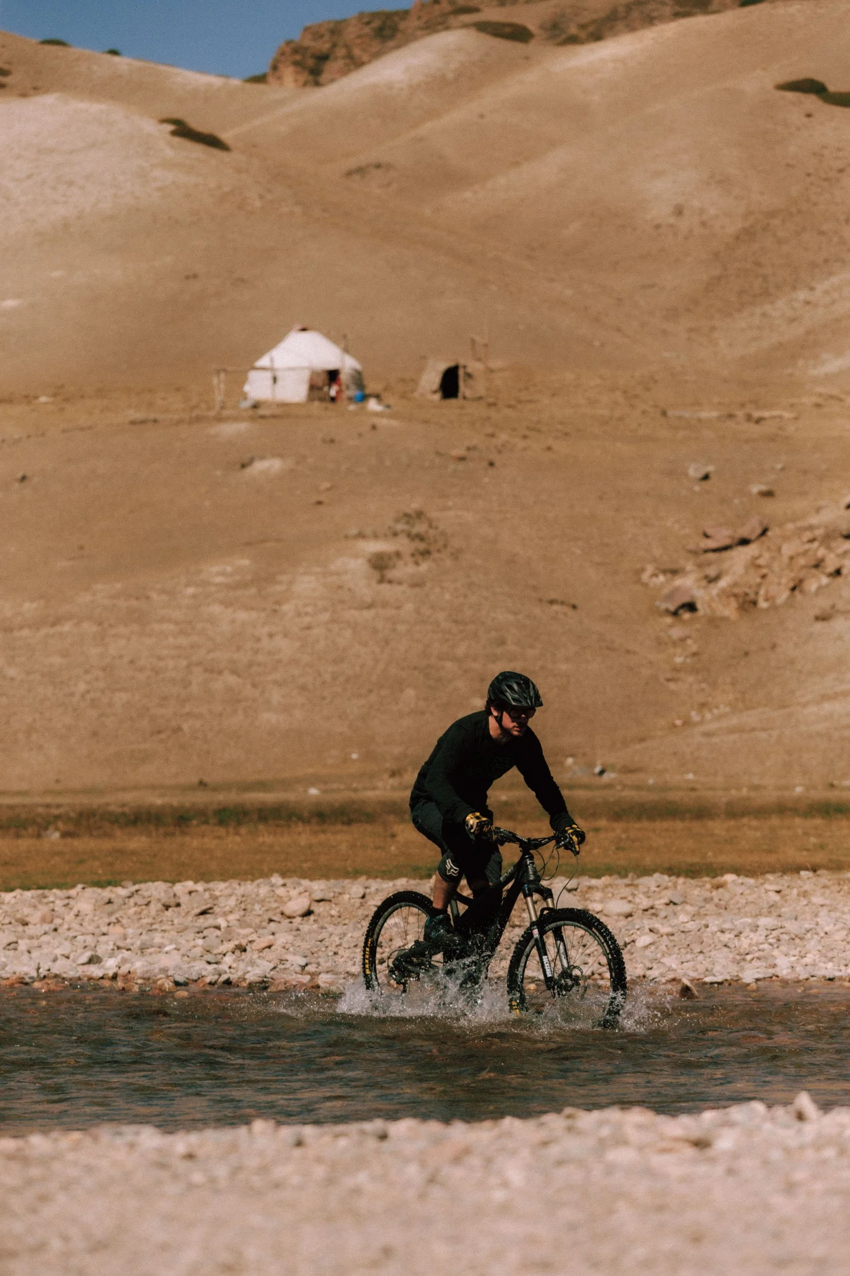 Kazakhstan-Mountain-Bike-2015-Dan-Medhurst-2394.jpg