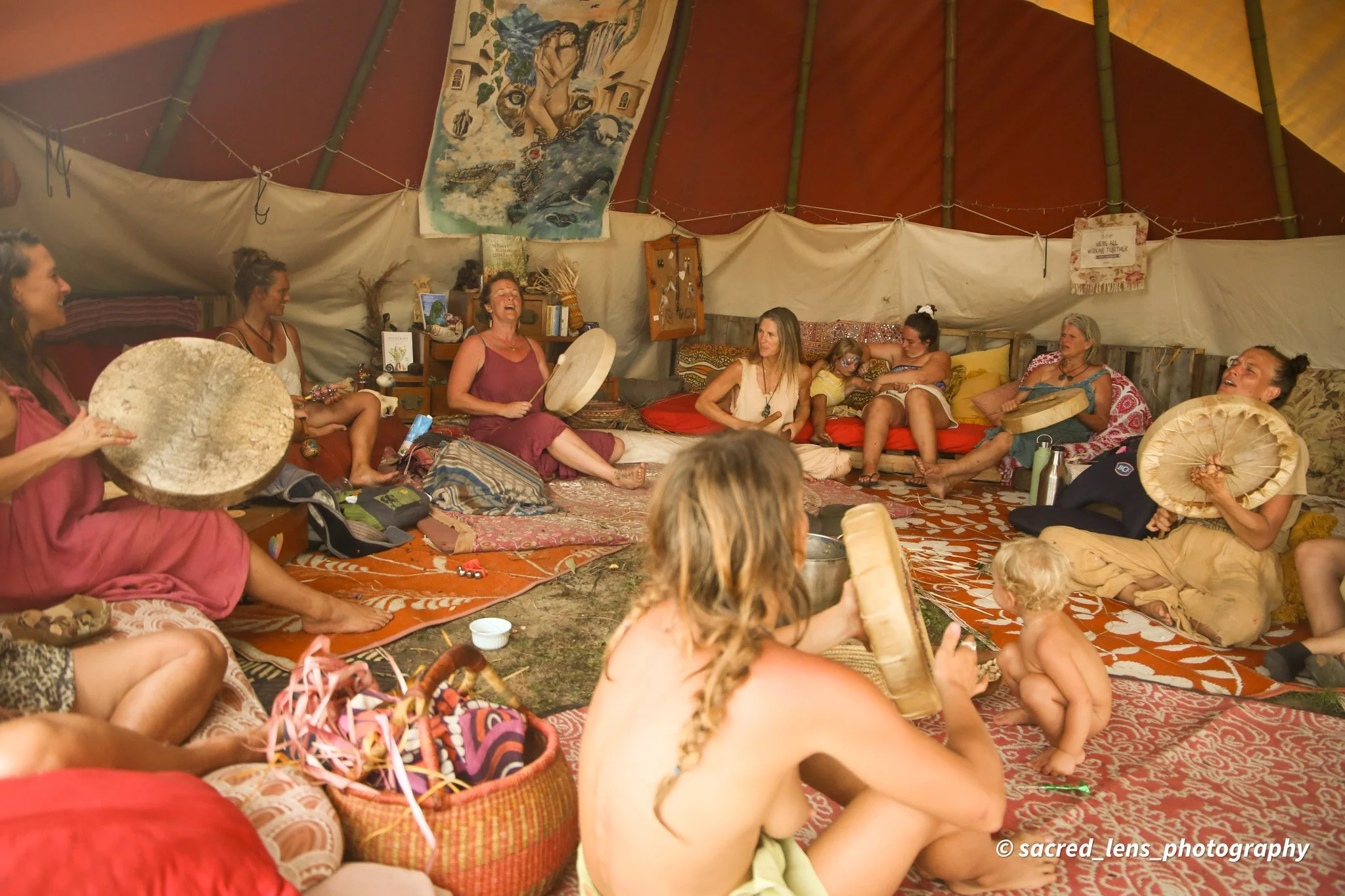 NEW MOON - Drumming & Singing