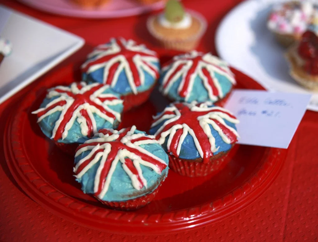 16Royal-Wedding.-2011_London-Street-Parties.jpg