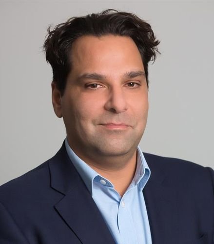 Headshot of Dimitris Hiotis