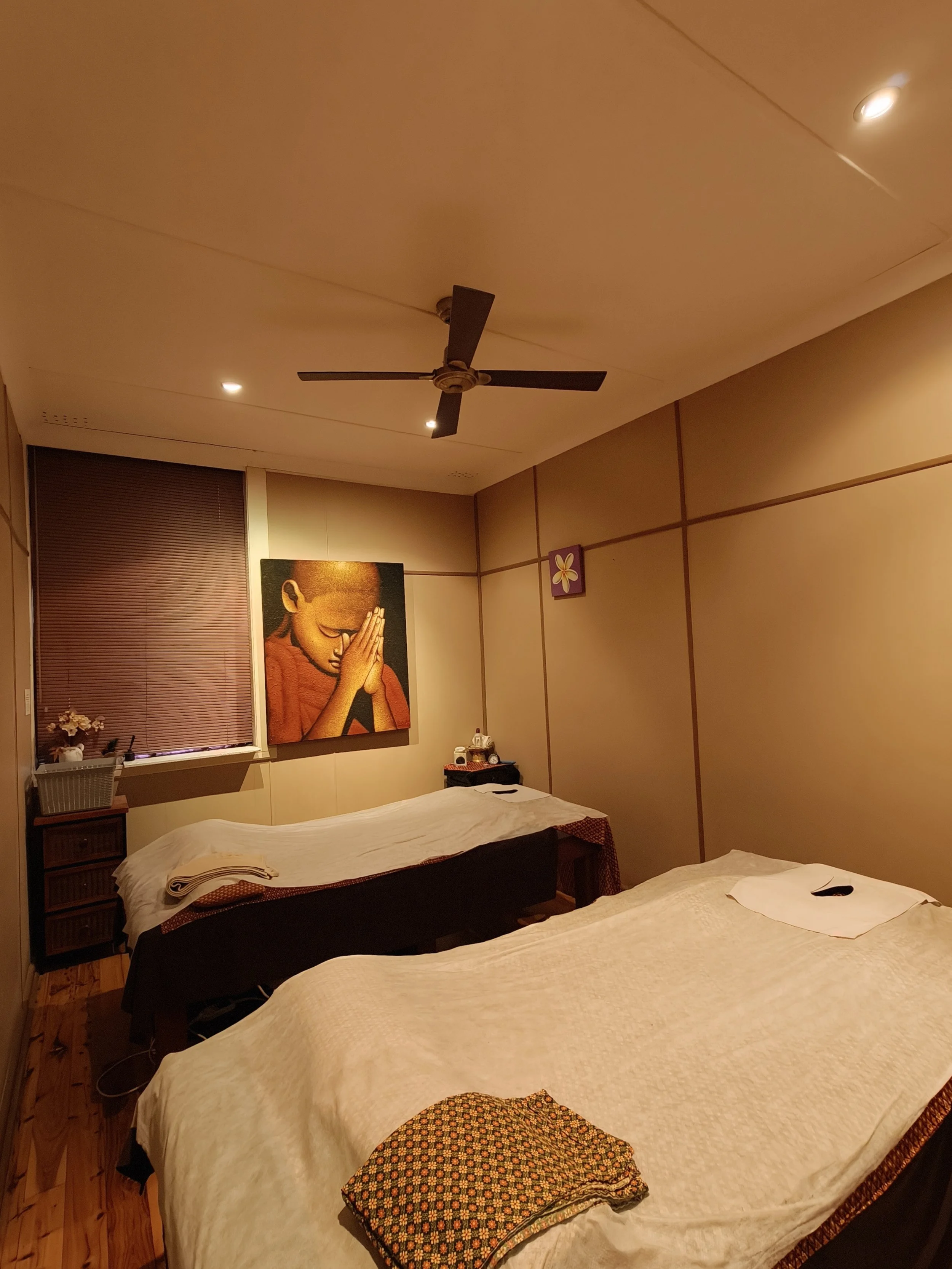 Couples Room; room 5 with two beds side by side.