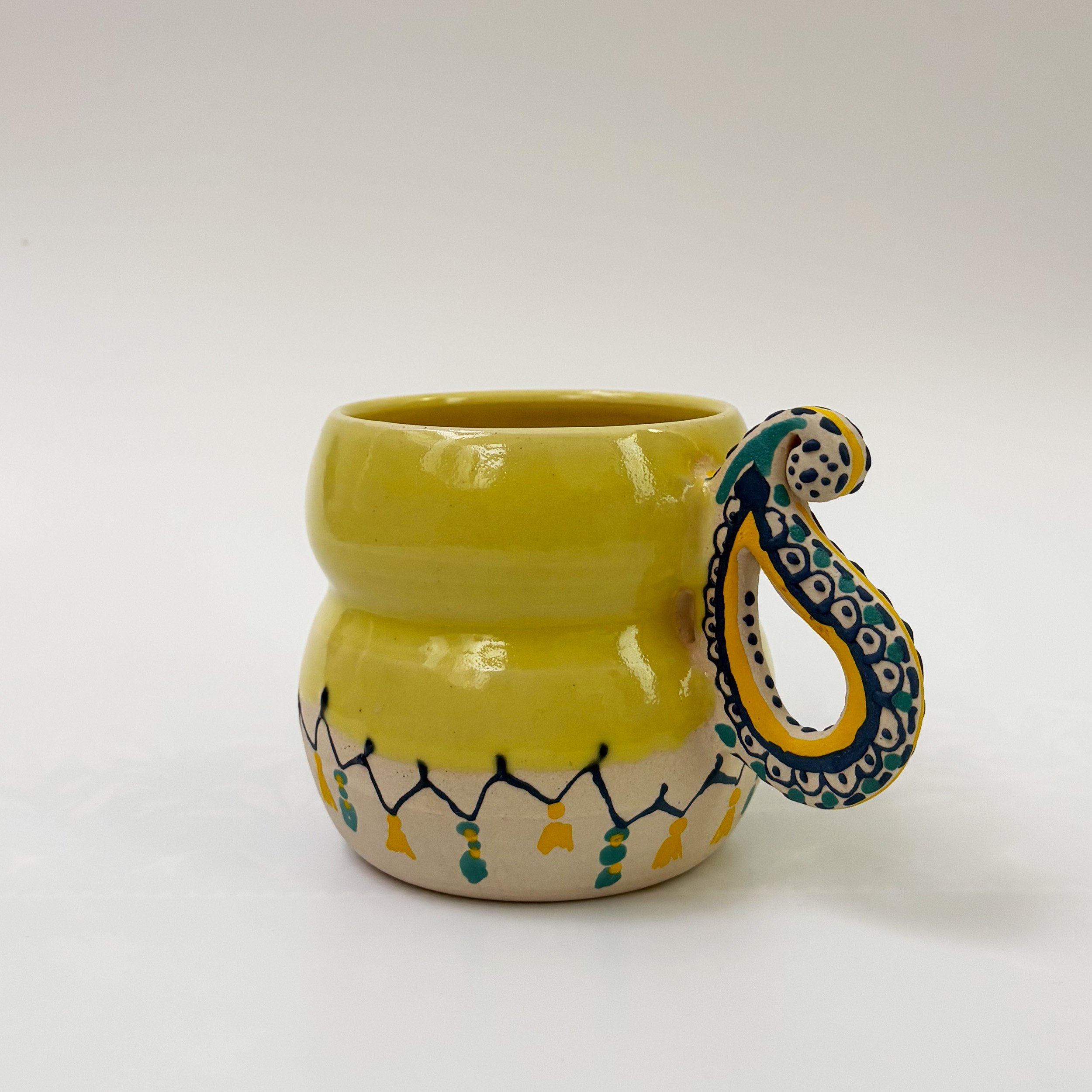 paisely-yellow-blue-tassels-3.jpg