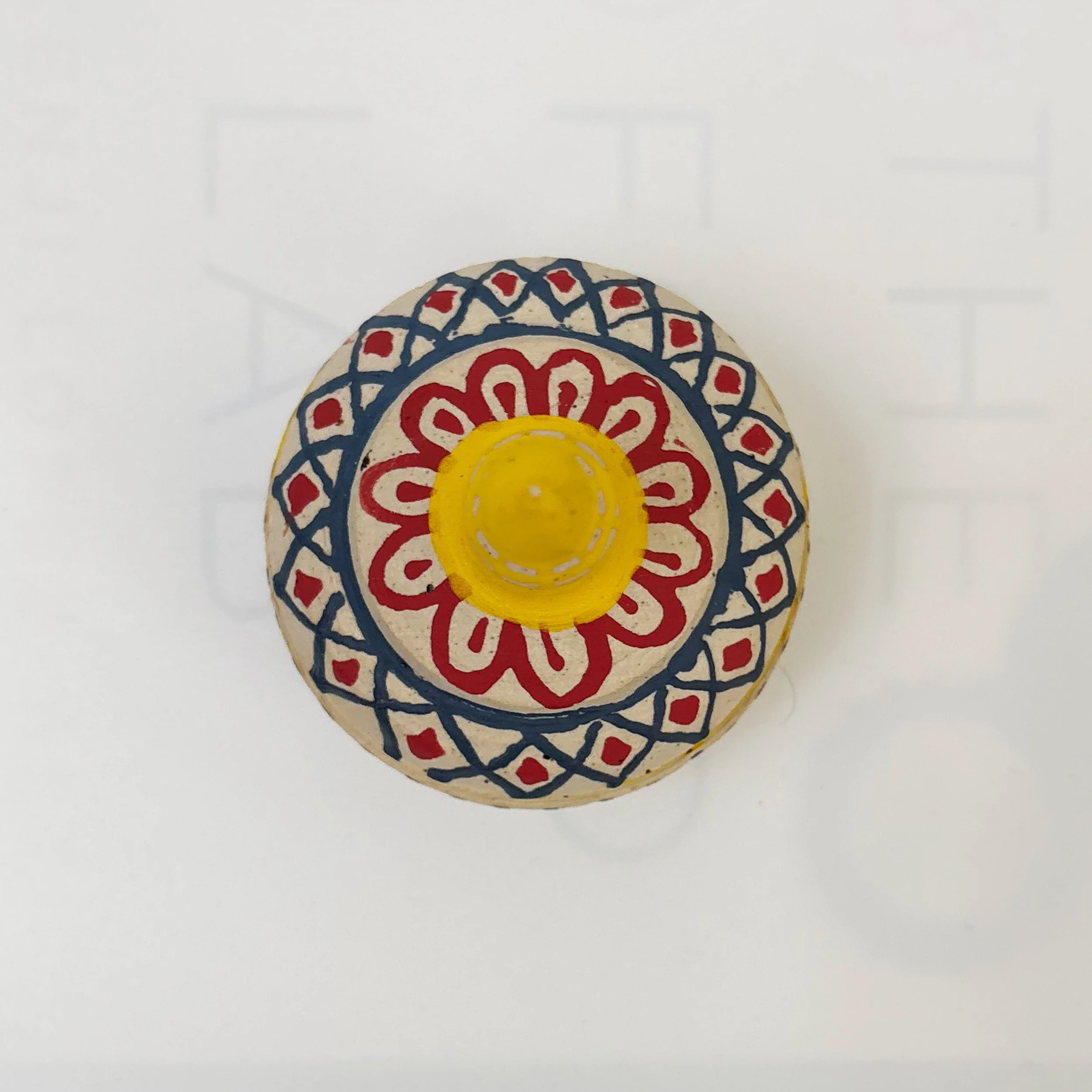 jewellery-holder-yellow-red-blue-2.jpg